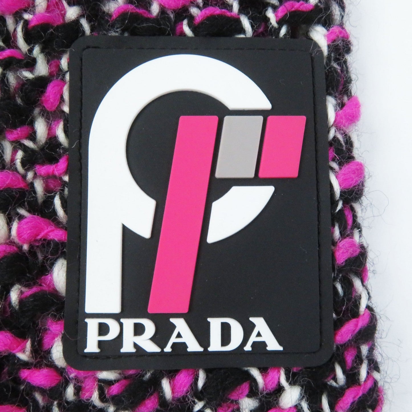 PRADA Pleated skirt P1320 wool pink black white 40