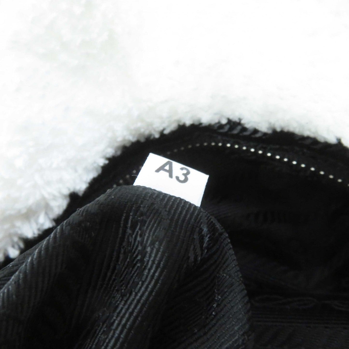 PRADA Tote Bag 1BG130 pile Bianco Nero terry