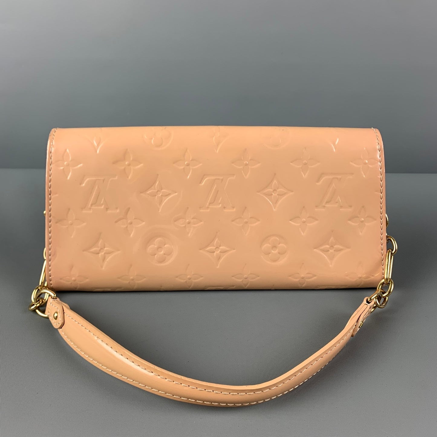 LOUIS VUITTON Vernis Sunset Blvd Beige Embossed Patent Leather Clutch
