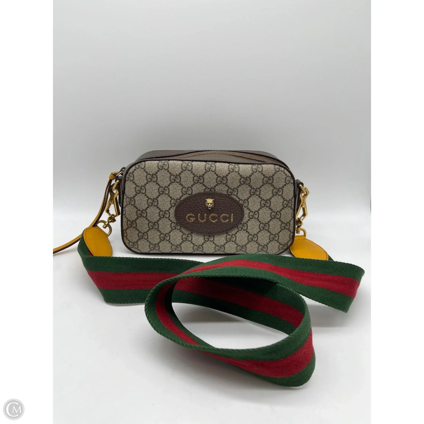 Crossbody Luxury Designer By Gucci, Size: Small