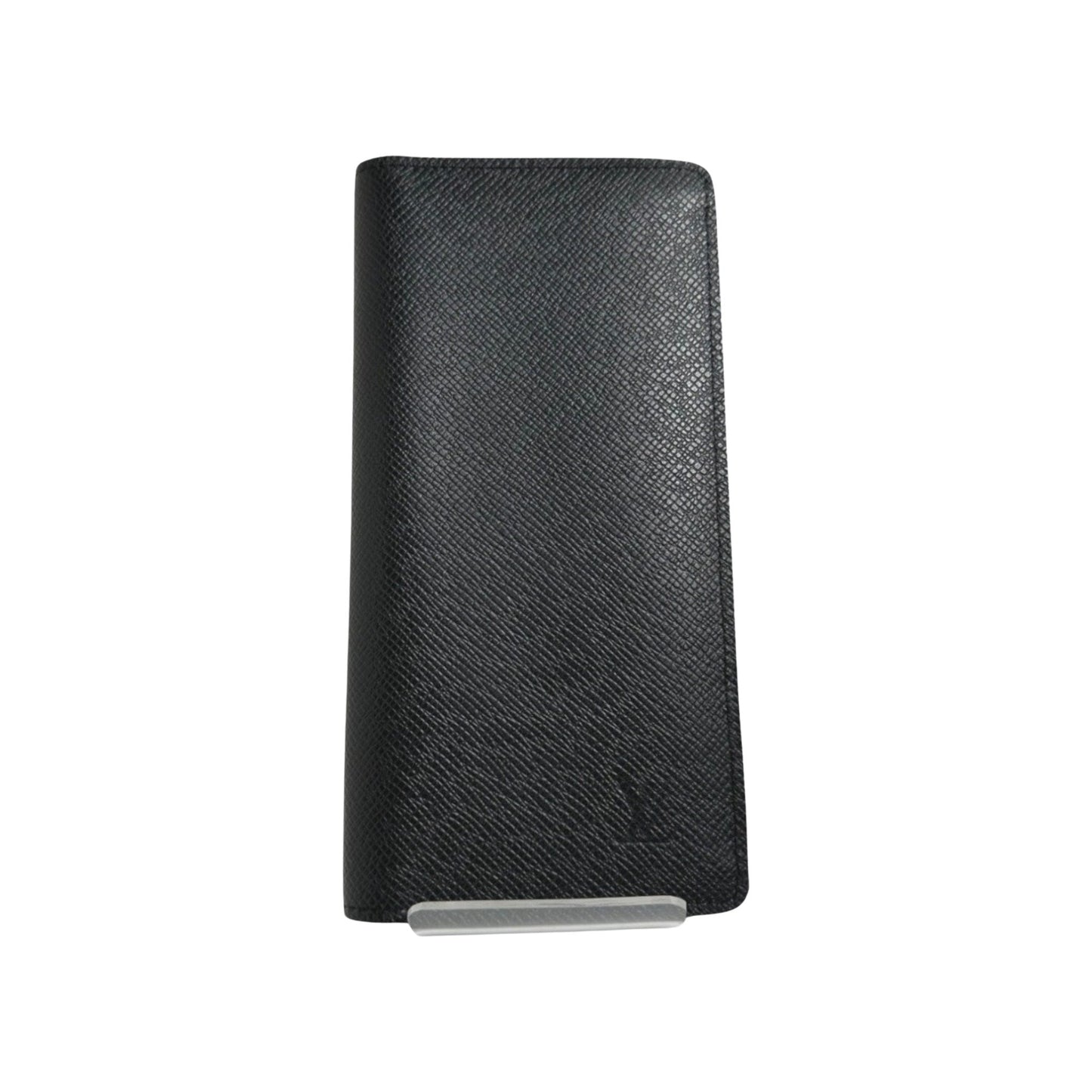 Taiga Leather Pocket Wallet with Multiple Compartments