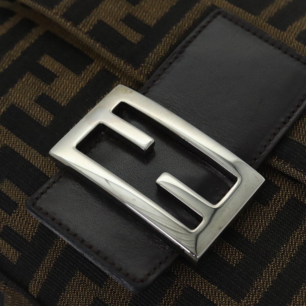 Fendi Mamma Baguette Brown Canvas Shoulder Bag ()
