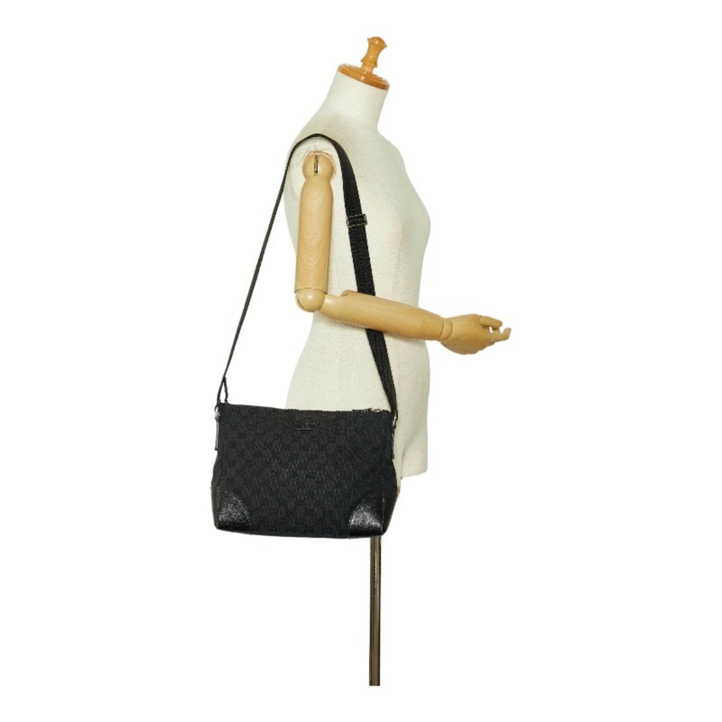 GUCCI GG Canvas Shoulder Bag 114273 Black Leather Women's
