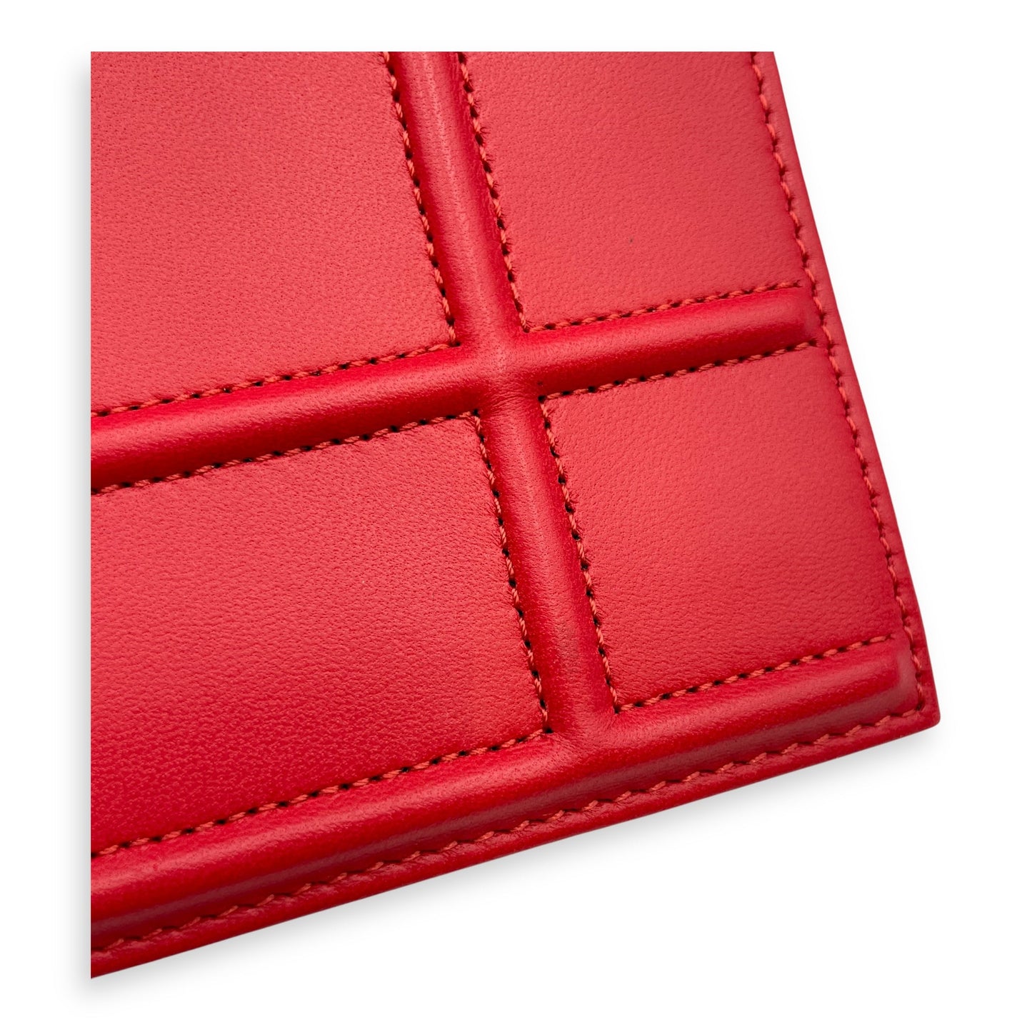 Diorama Red Crossbody Bag in Lambskin, Silver hardware