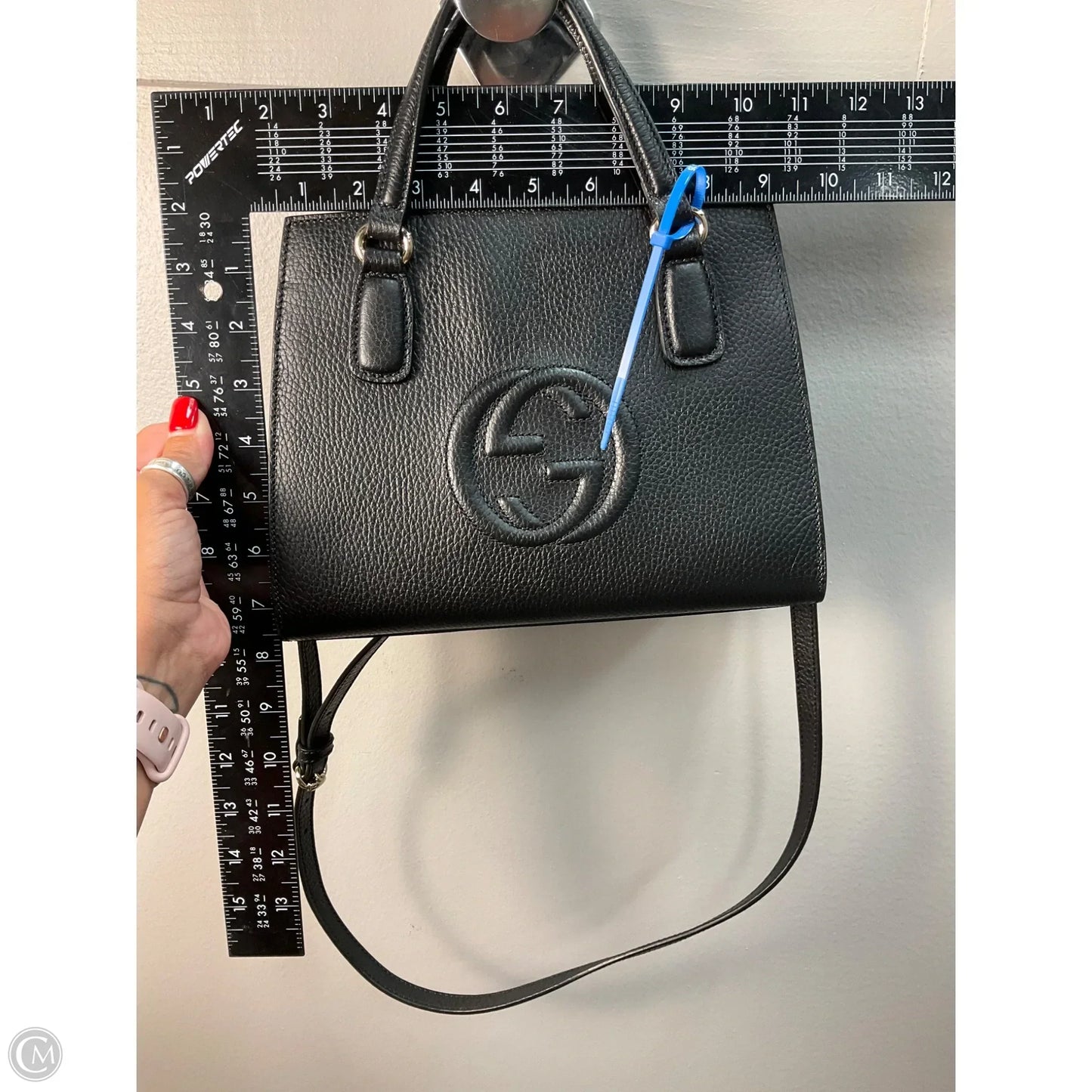 Tote Luxury Designer By Gucci, Size: Small
