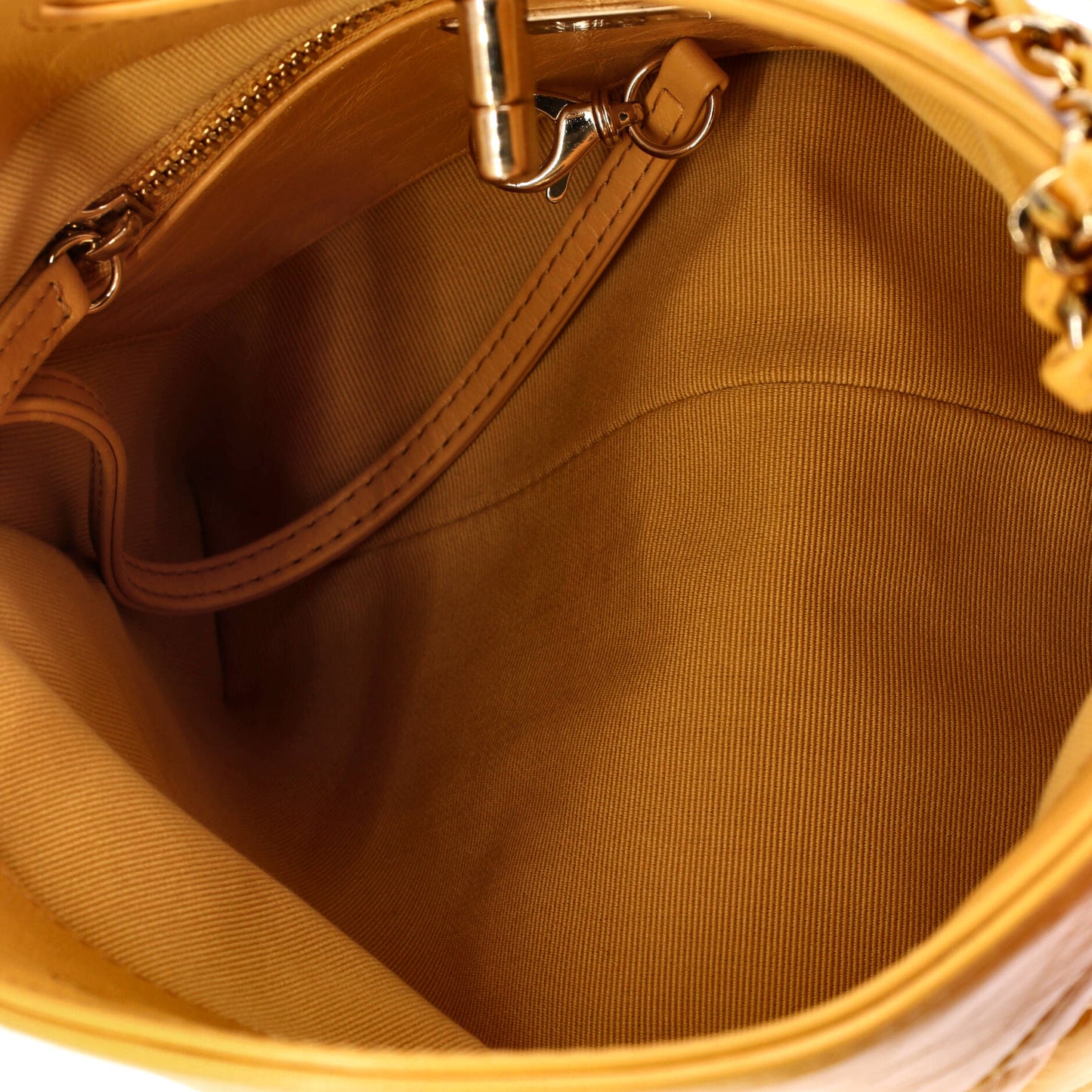 31 Shopping Bag Clutch with Chain Quilted Shiny Lambskin Small