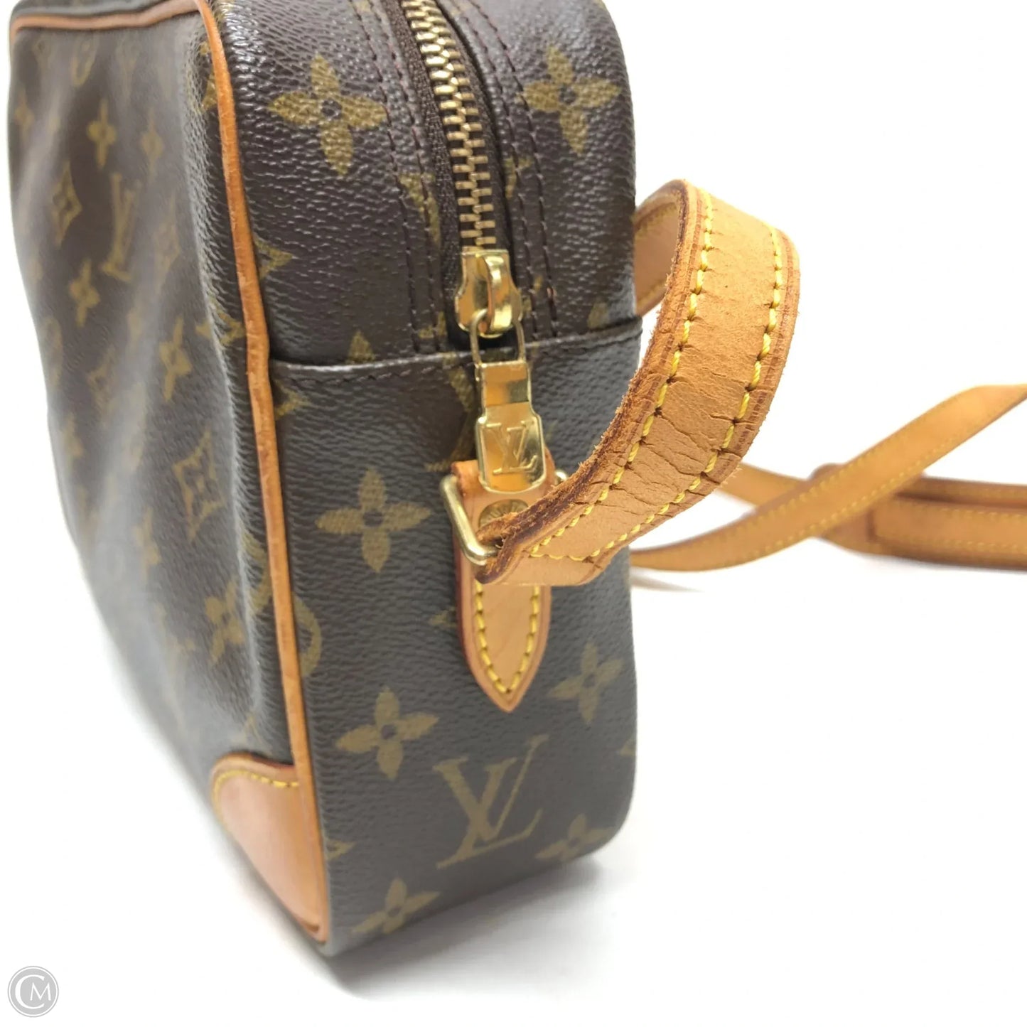 Crossbody Luxury Designer By Louis Vuitton, Size: Medium