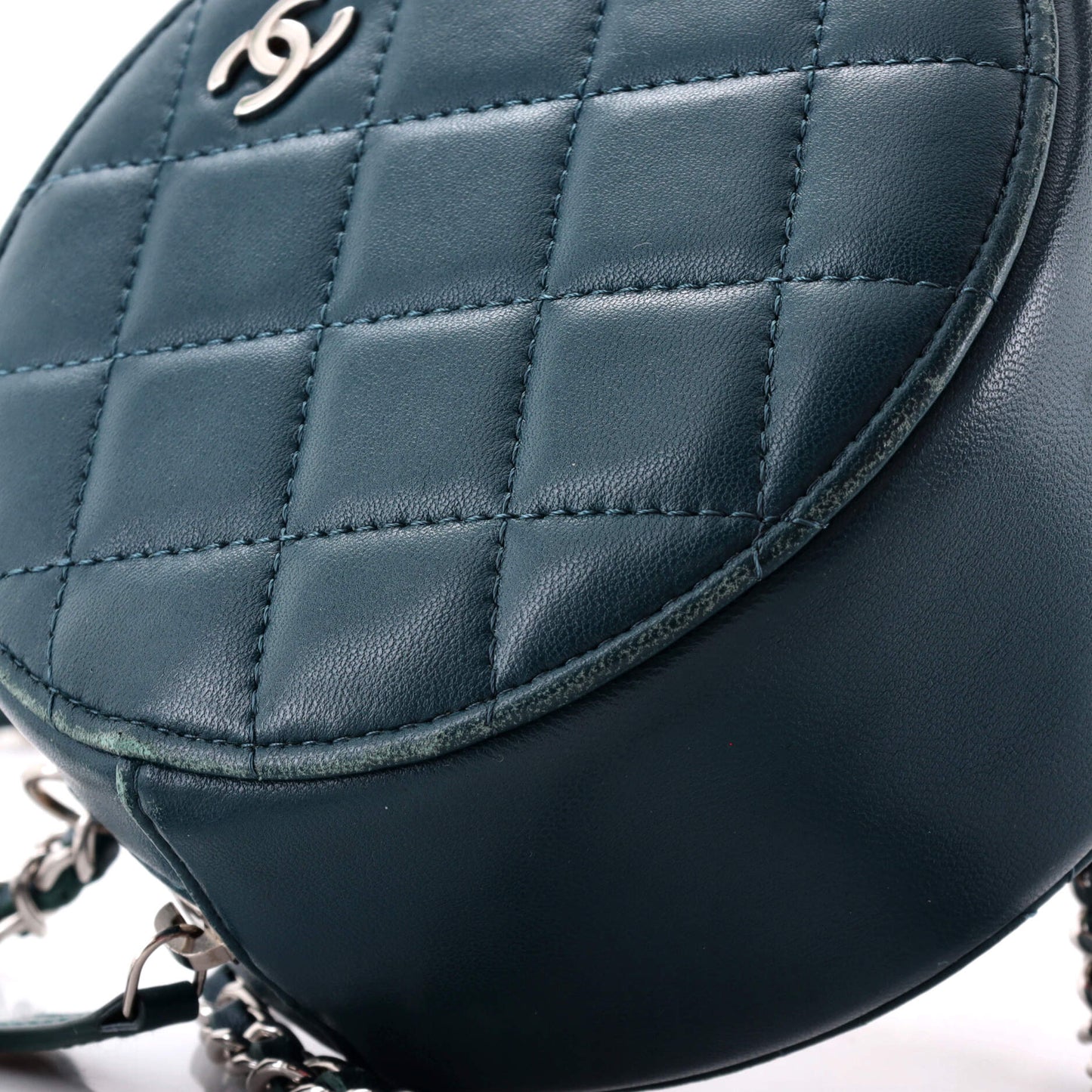 Round Clutch with Chain Quilted Lambskin Mini