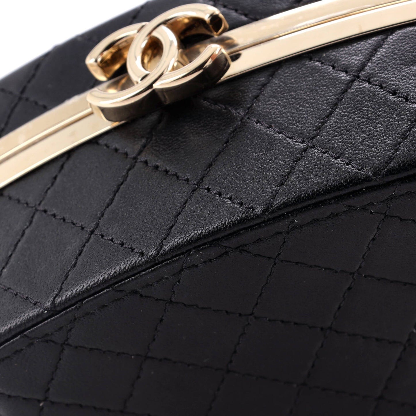 CC Make-Up Box Clutch with Chain Quilted Lambskin and Metal Small