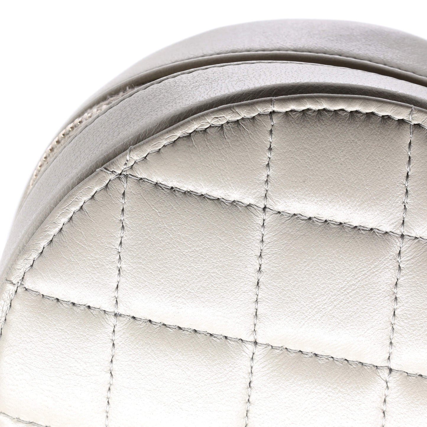 Pearl Crush Round Clutch with Chain Quilted Lambskin