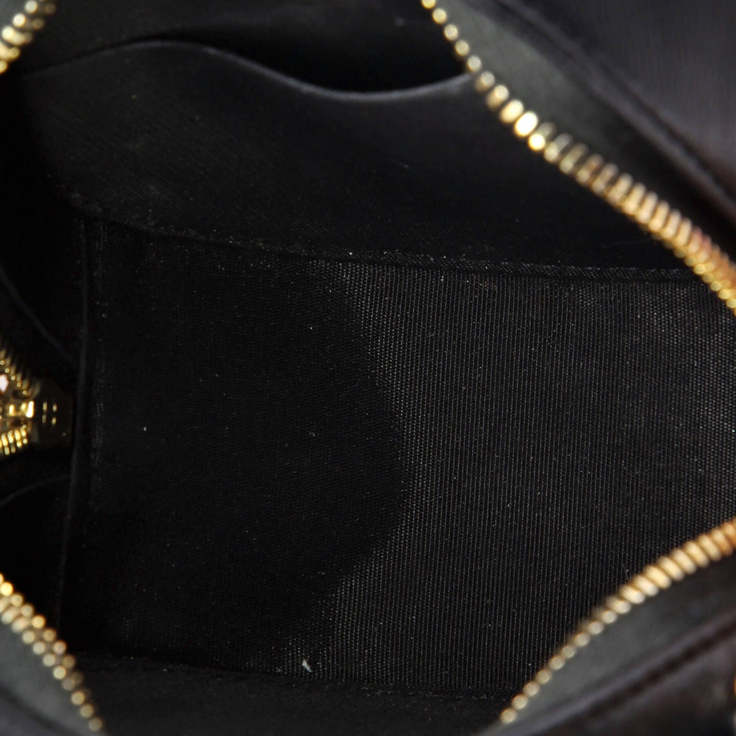 Round Clutch with Chain Quilted Lambskin with Zirconium