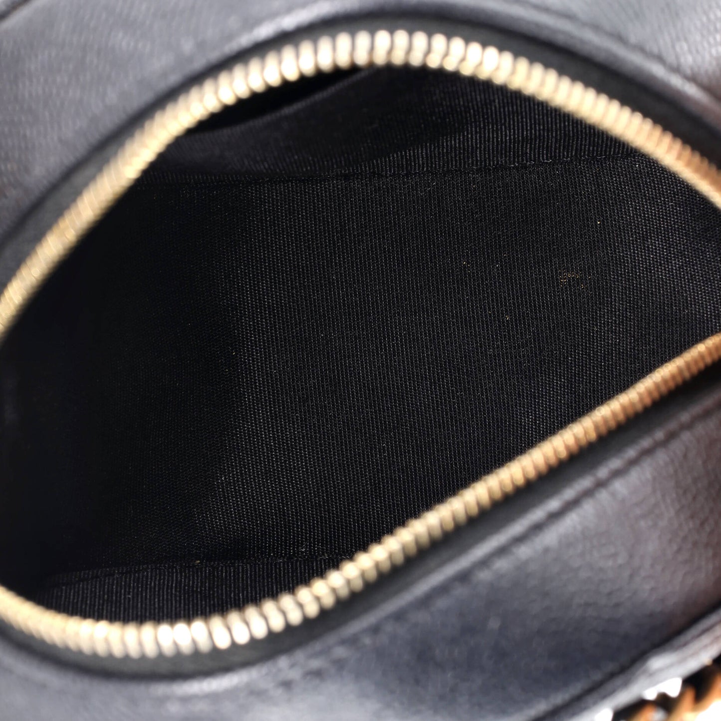 In The Loop Round Clutch with Chain Quilted Caviar Mini