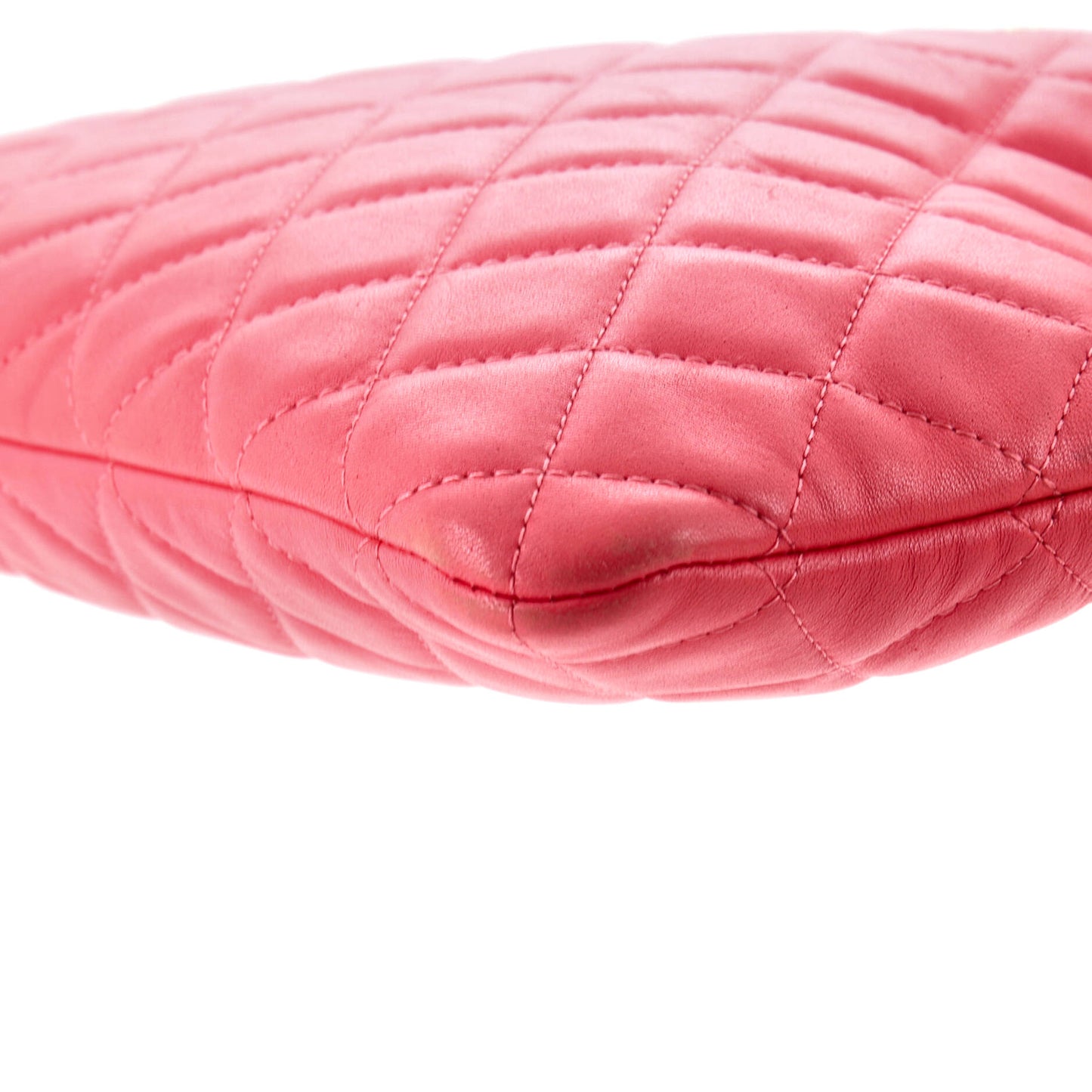 CC Casino O Case Clutch Quilted Lambskin Medium