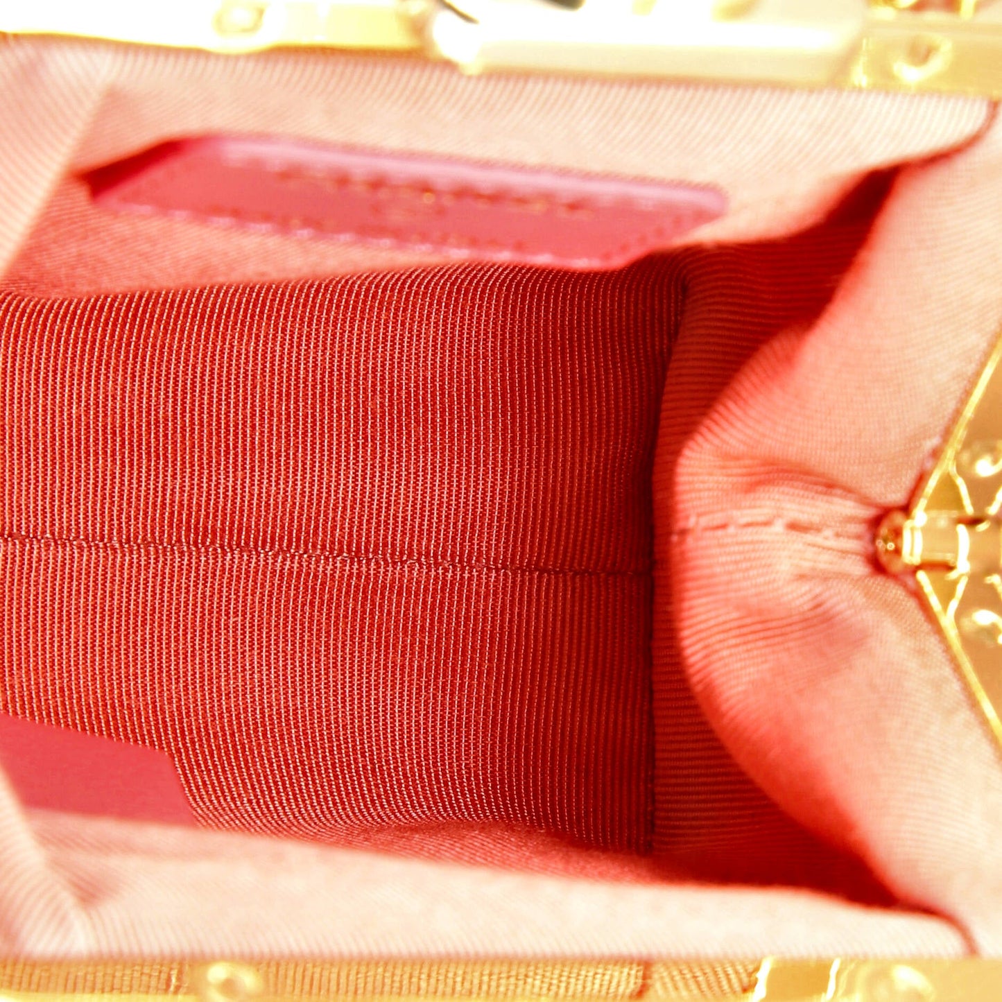 CC Kisslock Frame Clutch with Chain Quilted Tweed Mini