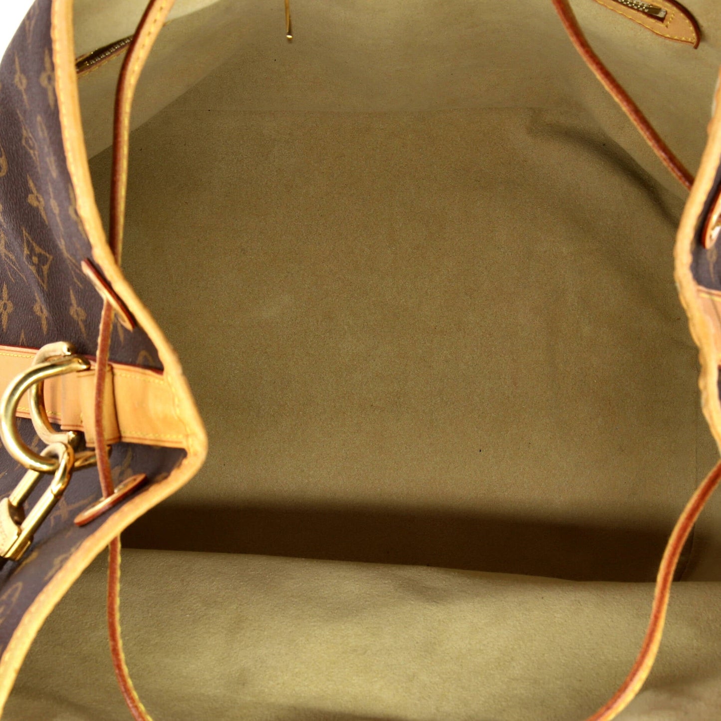 Neo Shoulder Bag Monogram Canvas