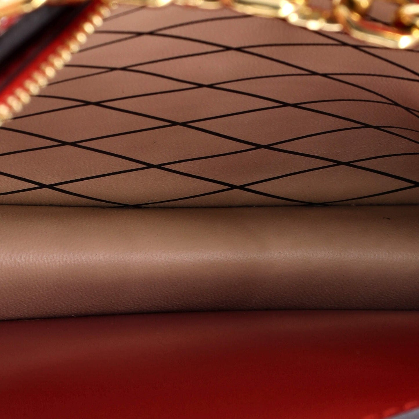Trunk Clutch Vernis