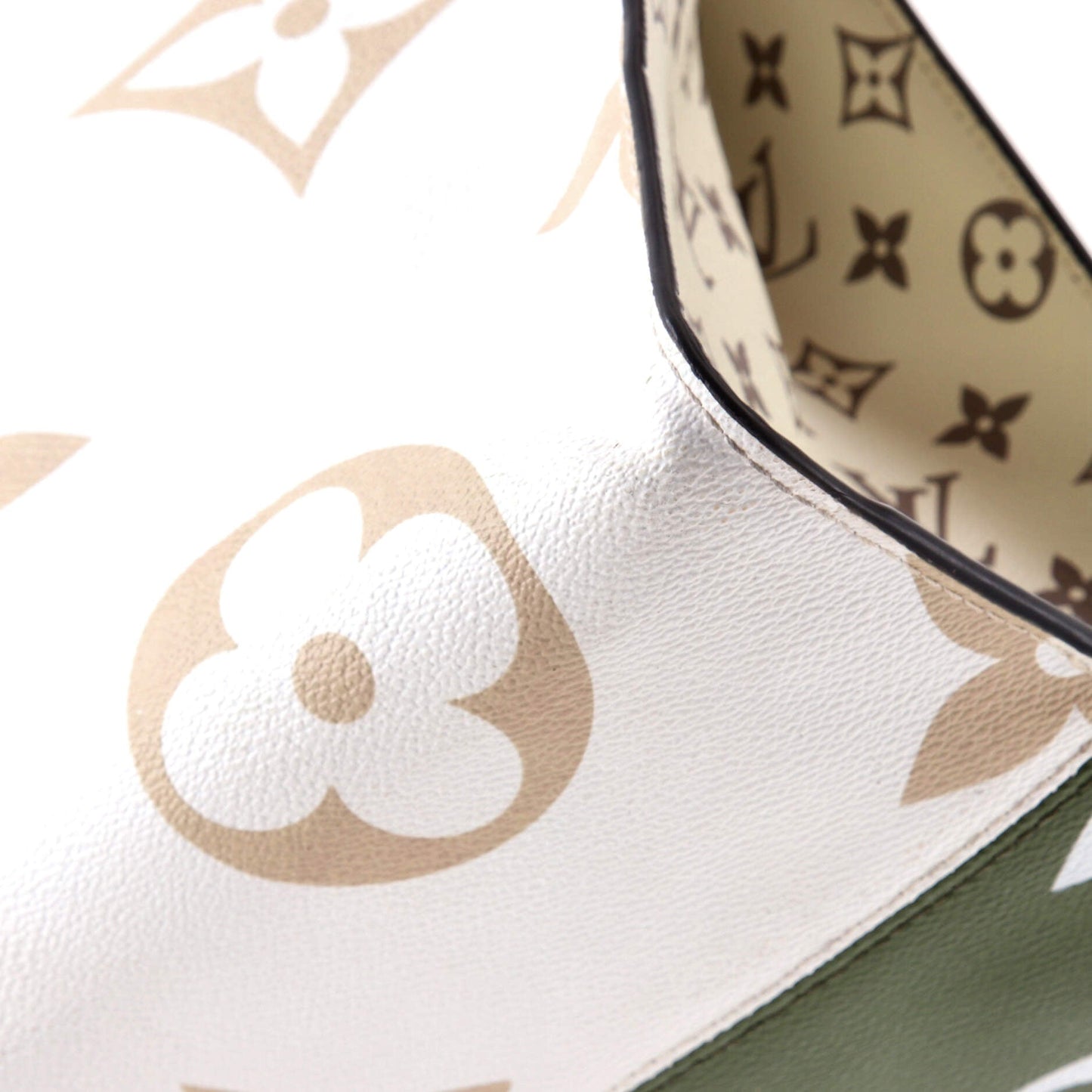 OnTheGo Tote Limited Edition Colored Monogram Giant GM