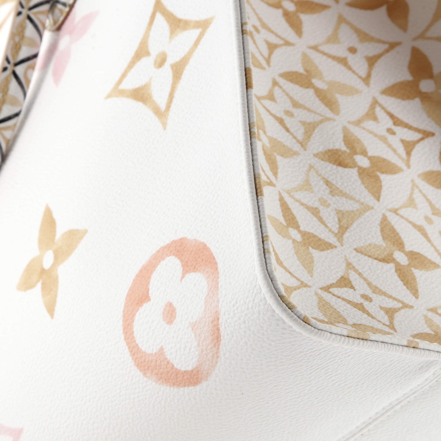 OnTheGo Tote By The Pool Monogram Watercolor Giant PM