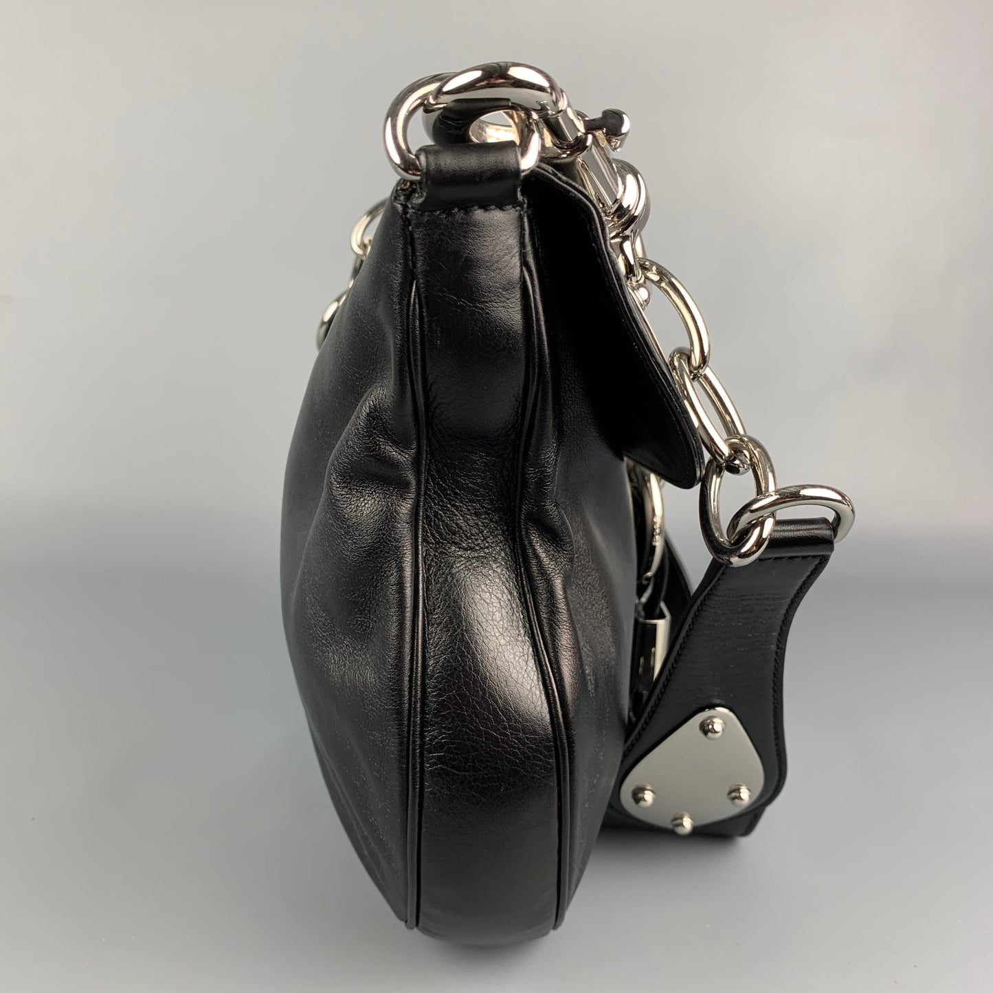 GUCCI Black & Silver Leather Shoulder Bag
