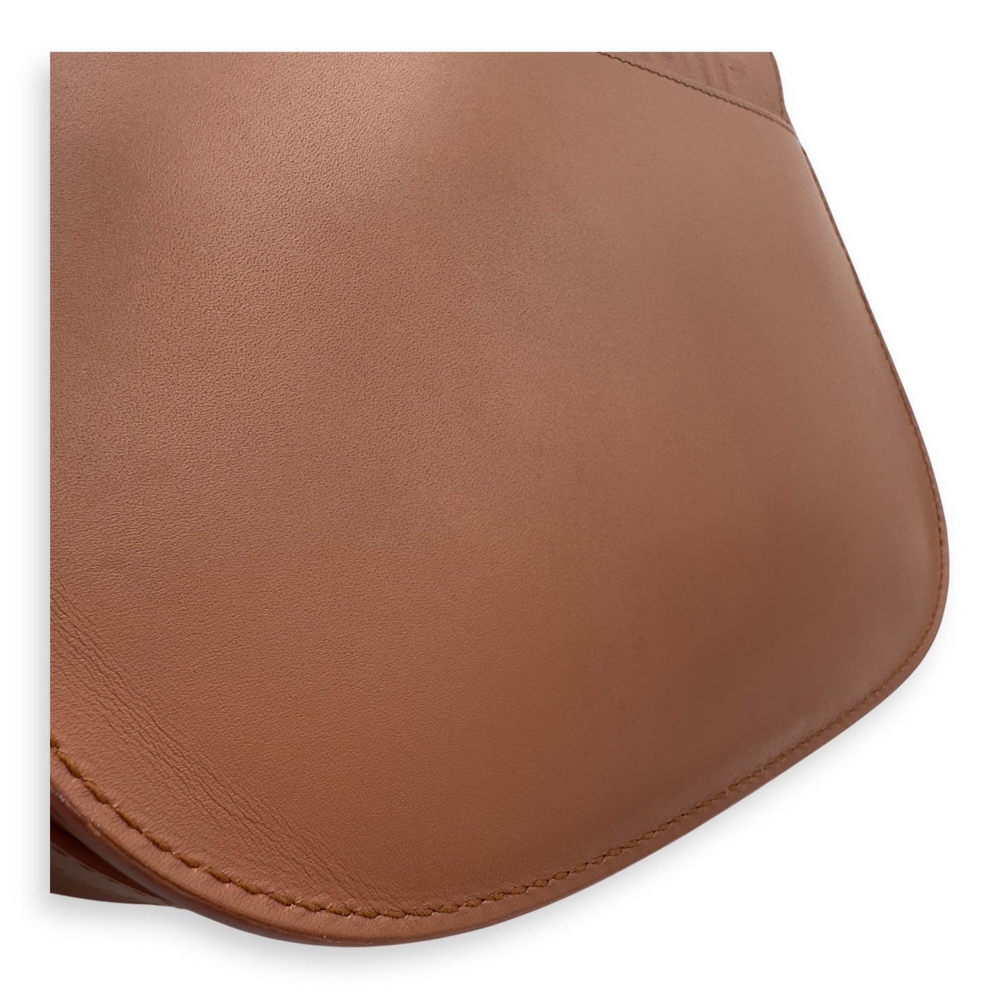 Bobby Shoulder Bag Brown in Calfskin, Gold hardware