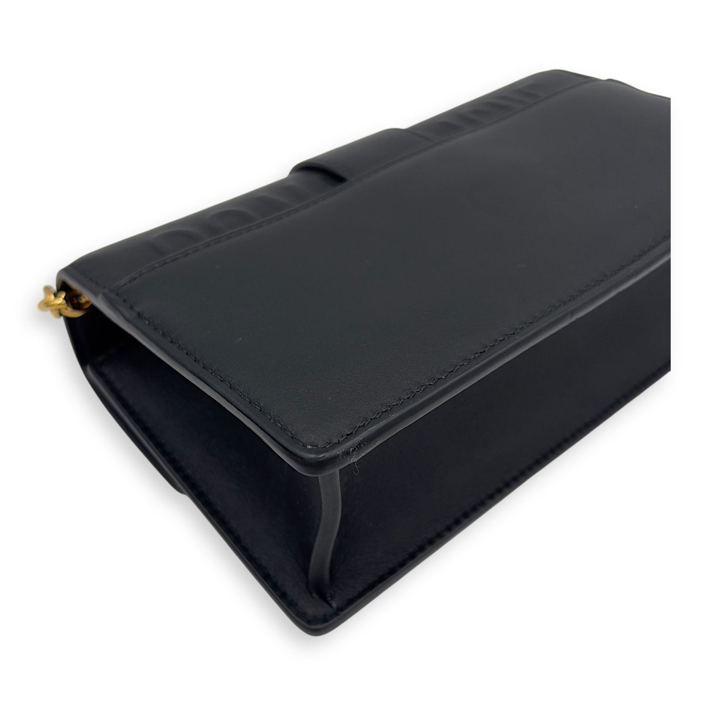 Montaigne Shoulder Bag Black in Calfskin, Gold hardware