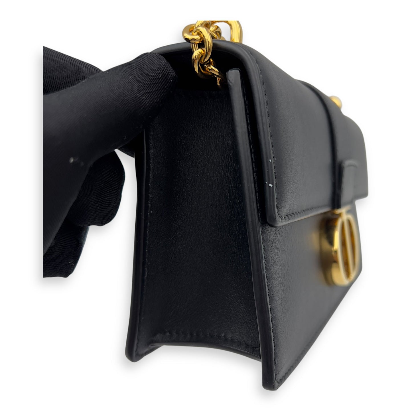 Montaigne Shoulder Bag Black in Calfskin, Gold hardware