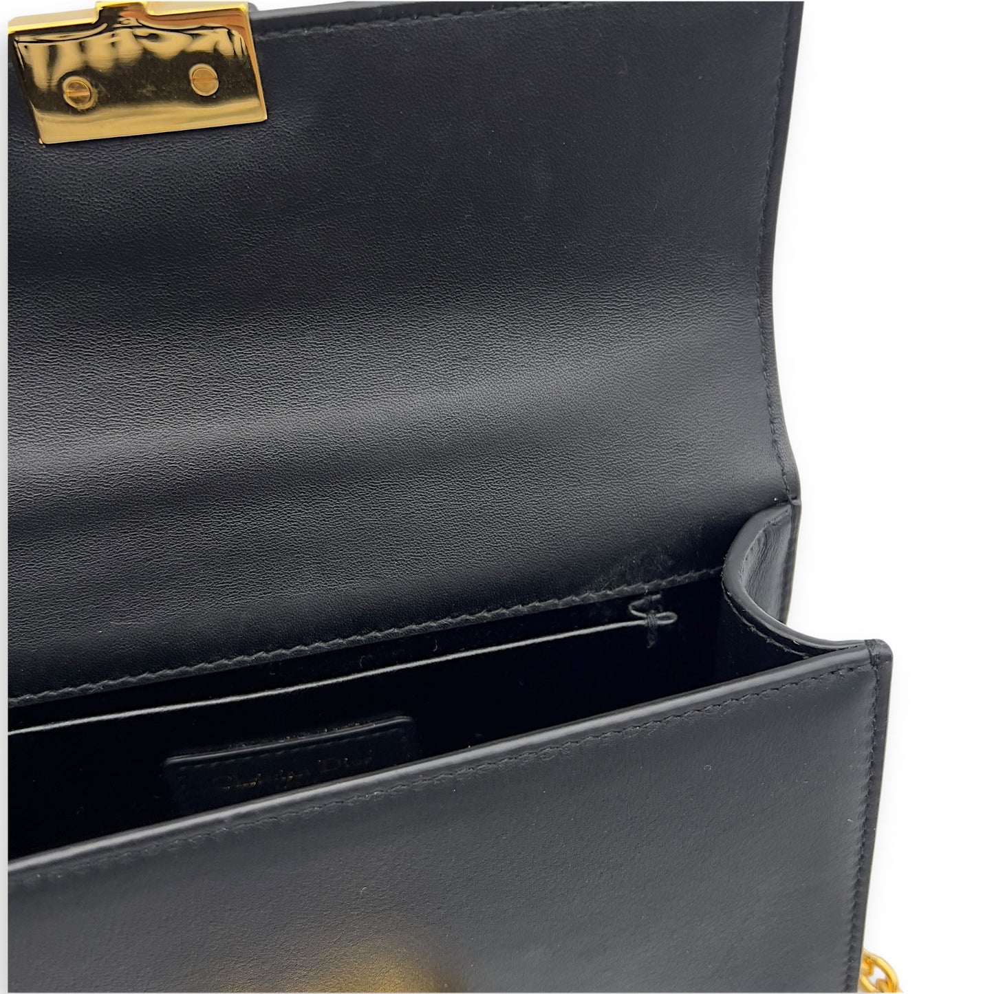 Montaigne Shoulder Bag Black in Calfskin, Gold hardware