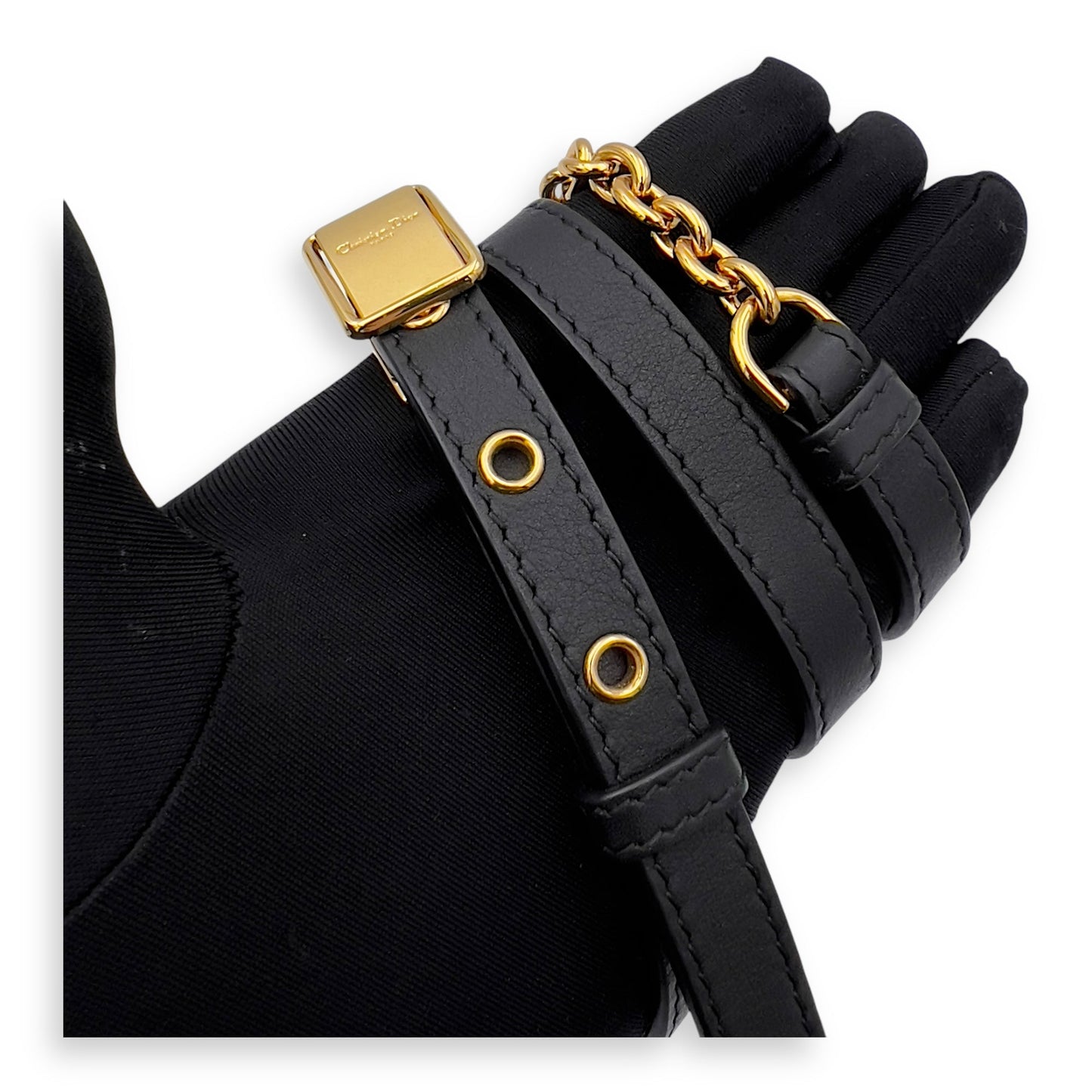Montaigne Shoulder Bag Black in Calfskin, Gold hardware
