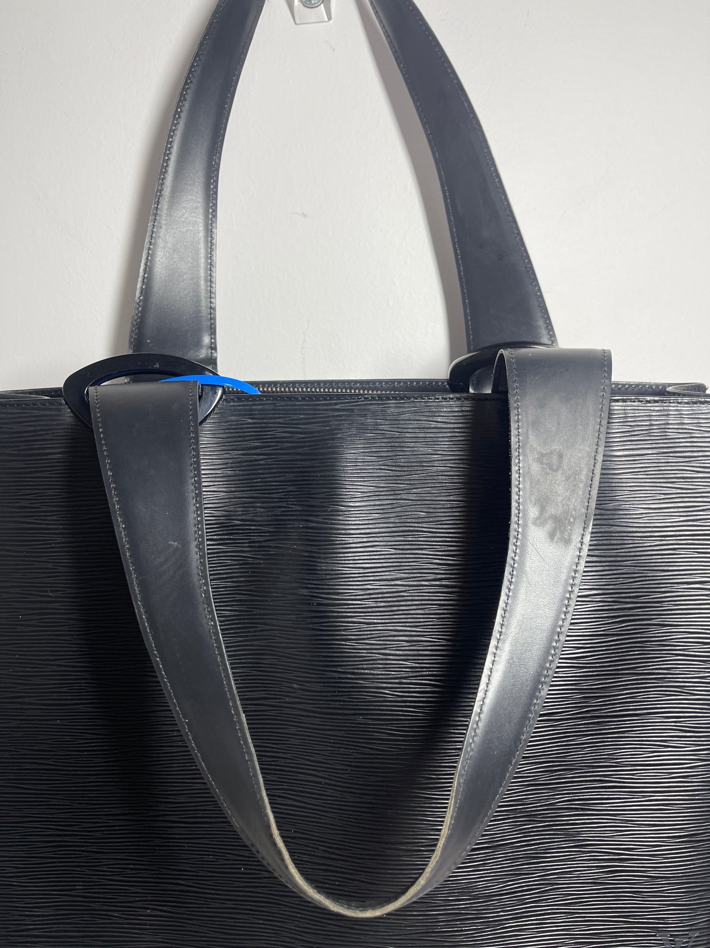Tote Luxury Designer By Louis Vuitton, Size: Large