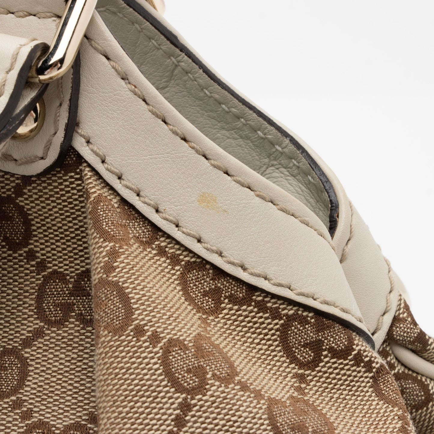 Gucci GG Canvas Sukey Medium Tote (SHF-3eaLnU)