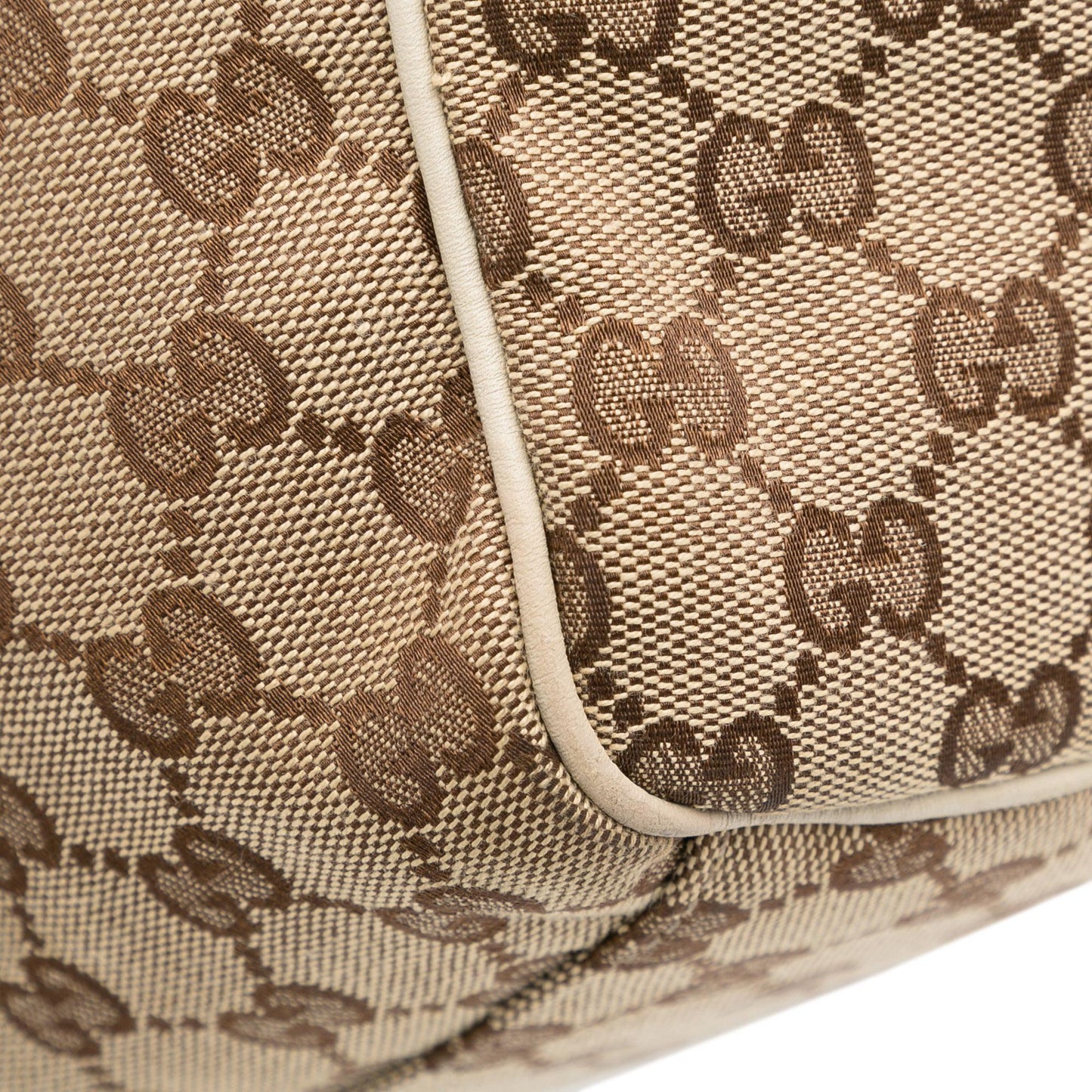 Gucci GG Canvas Sukey Tote (SHG-NtlWYR)