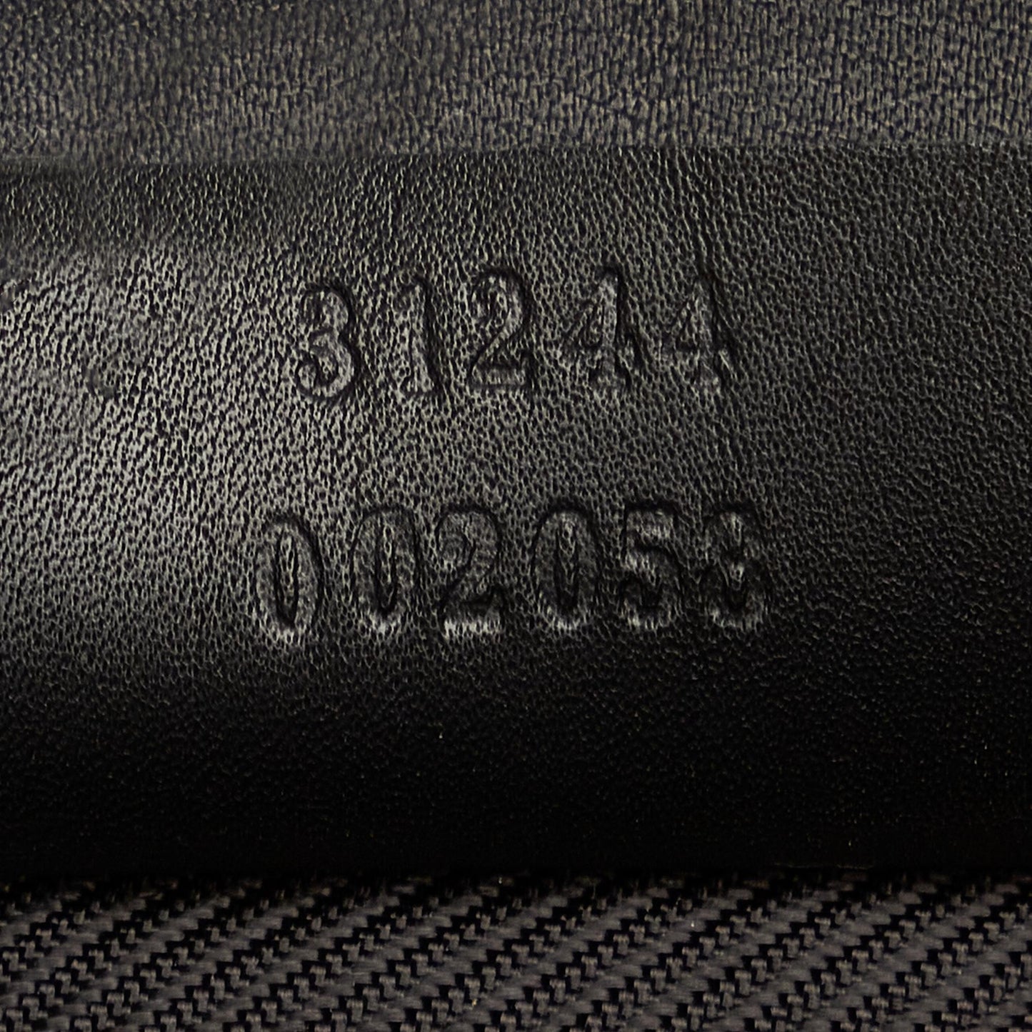 Gucci GG Canvas Tote (SHG-BFbEcv)