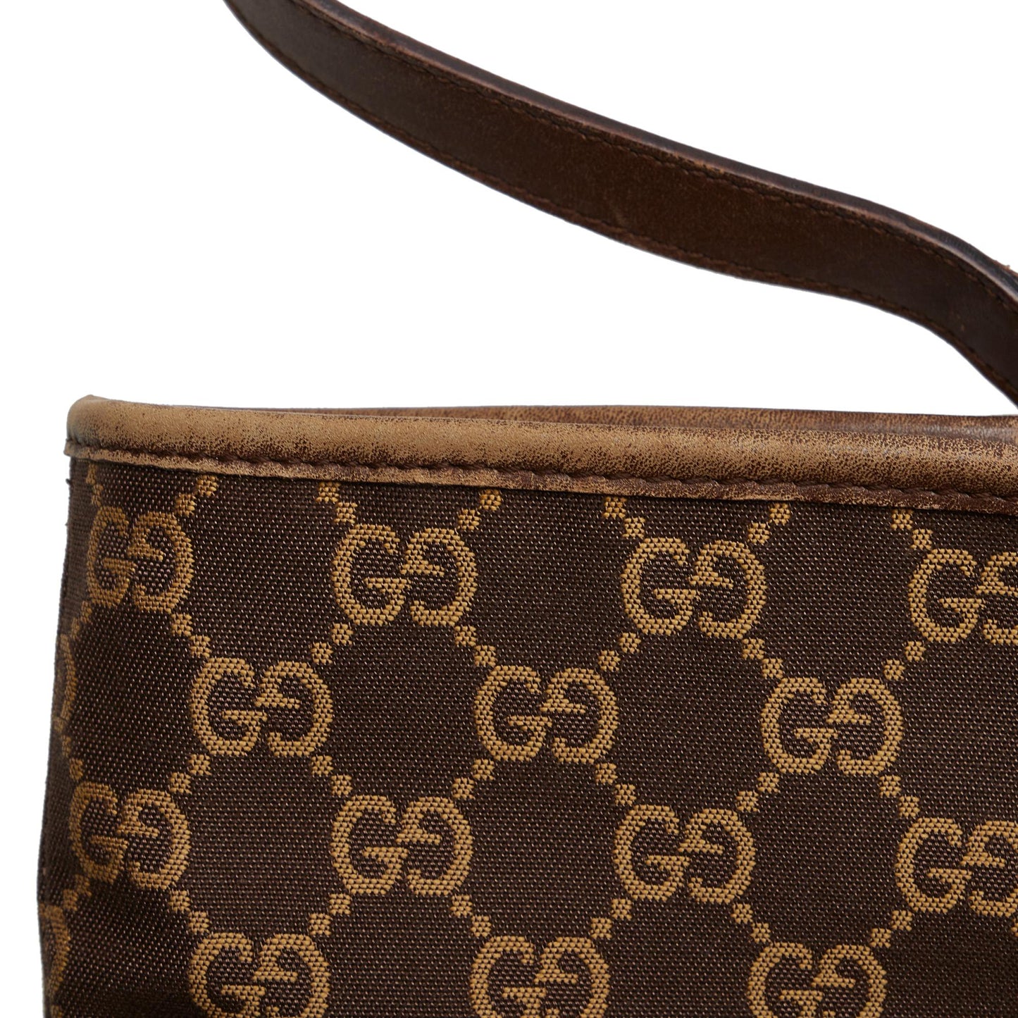 Gucci GG Canvas Tote (SHG-SAIPPx)