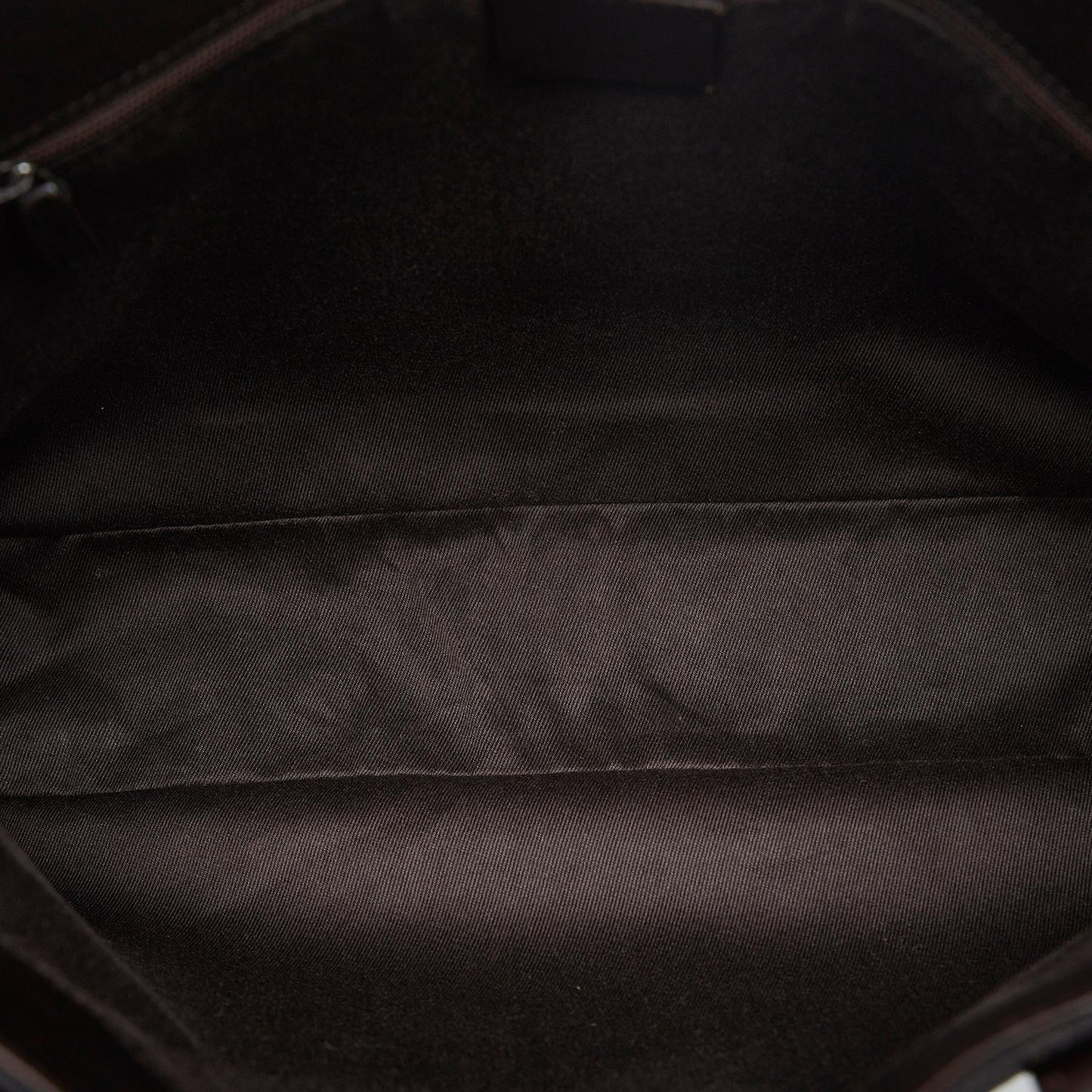 Gucci GG Canvas Tote (SHG-L7m7aX)