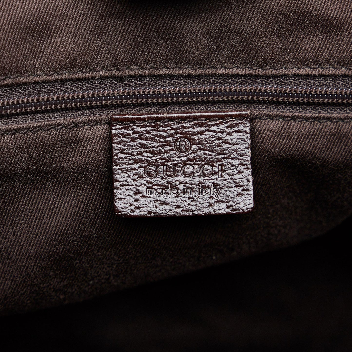 Gucci GG Canvas Tote (SHG-19tYgv)