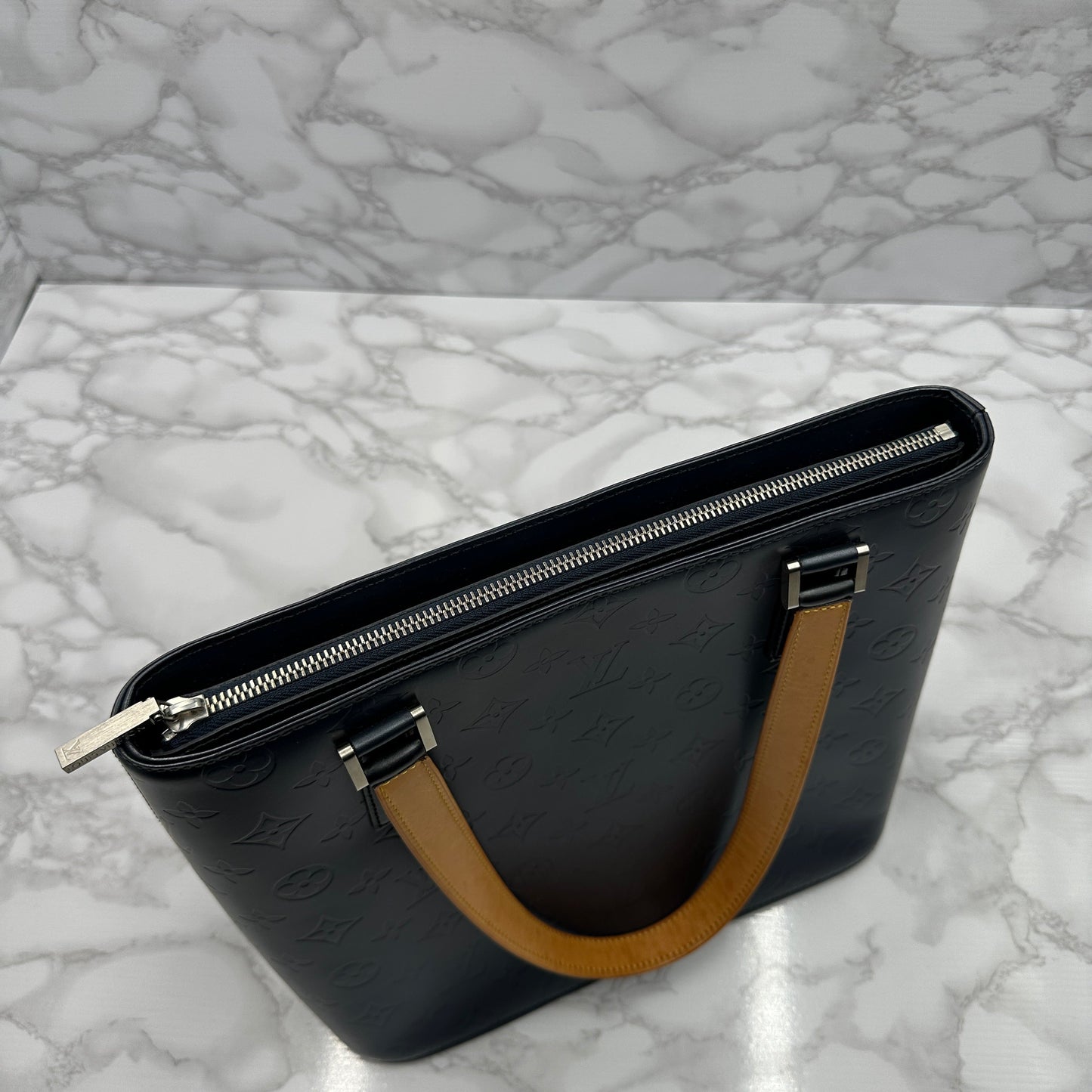 LOUIS VUITTON Monogram Matt Stockton