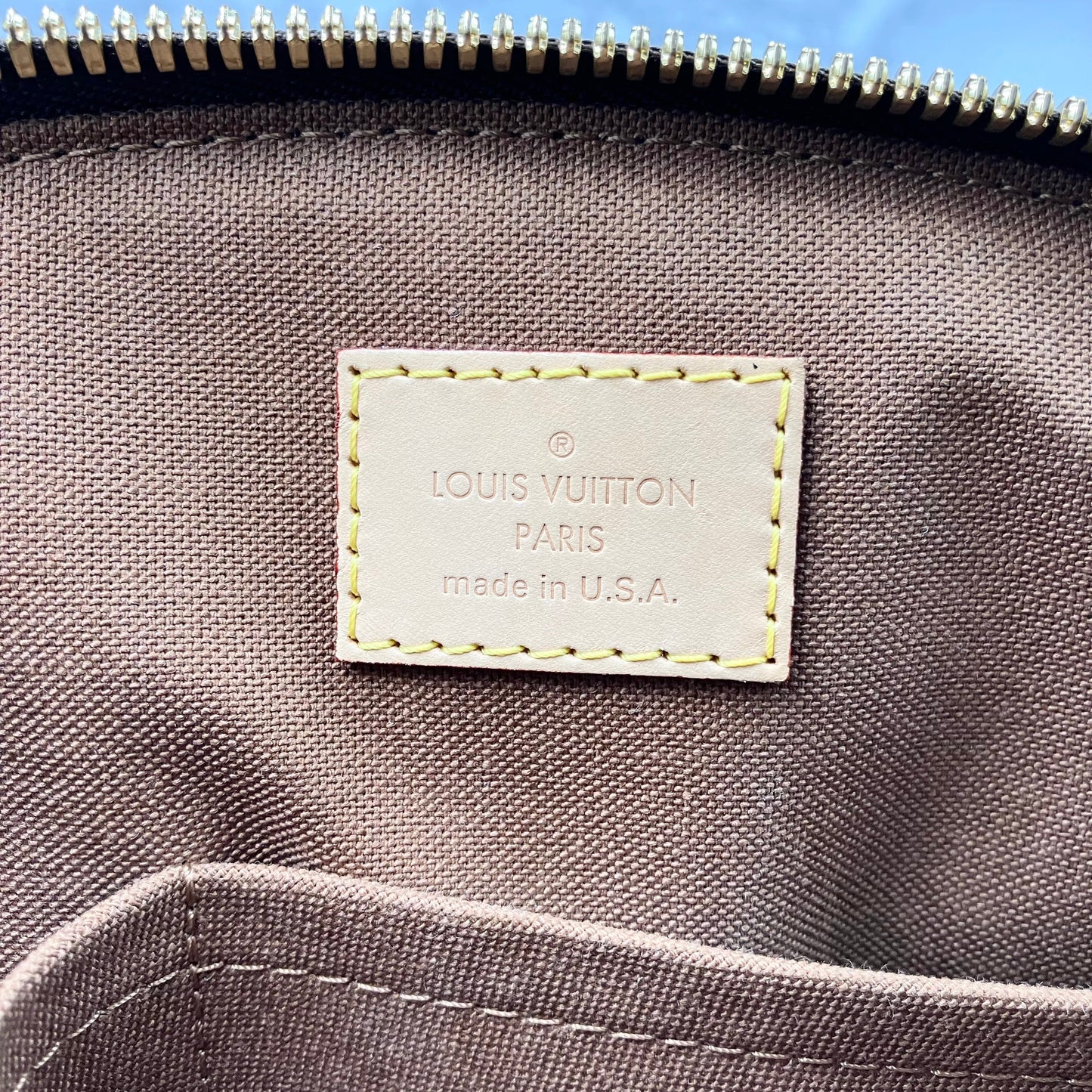 LOUIS VUITTON Monogram Tivoli PM Handbag