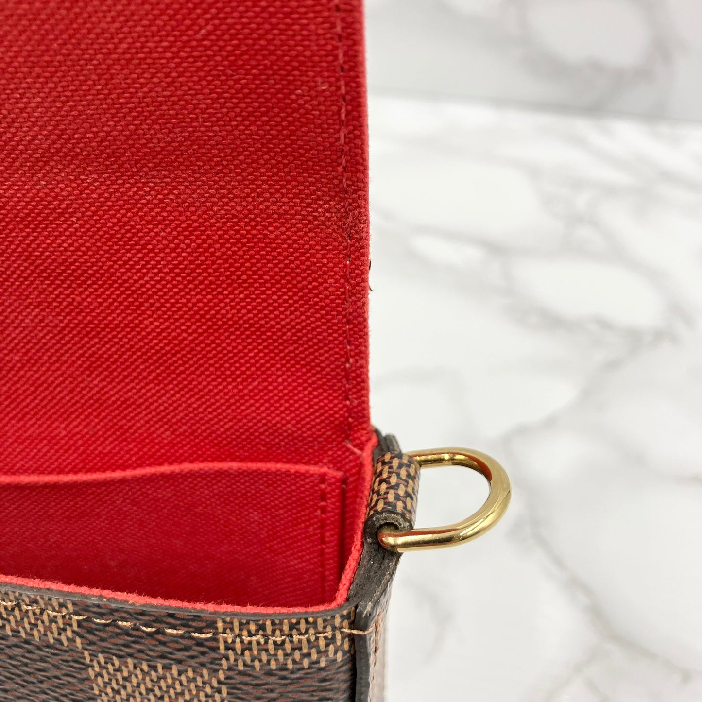 LOUIS VUITTON Damier Felicie RFID