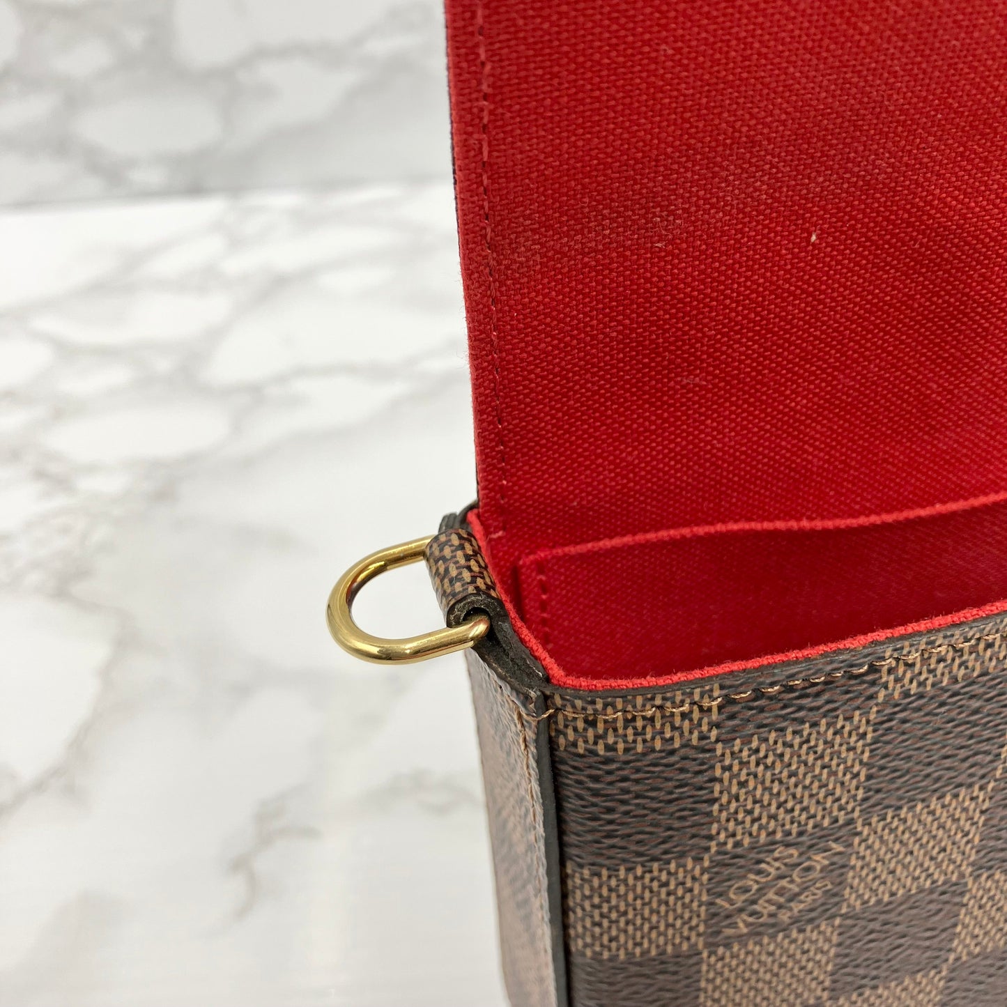LOUIS VUITTON Damier Felicie RFID
