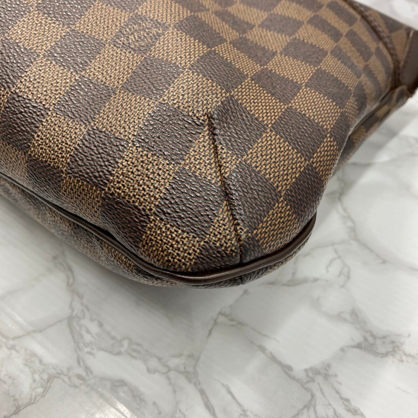 LOUIS VUITTON Damier Bloomsbury
