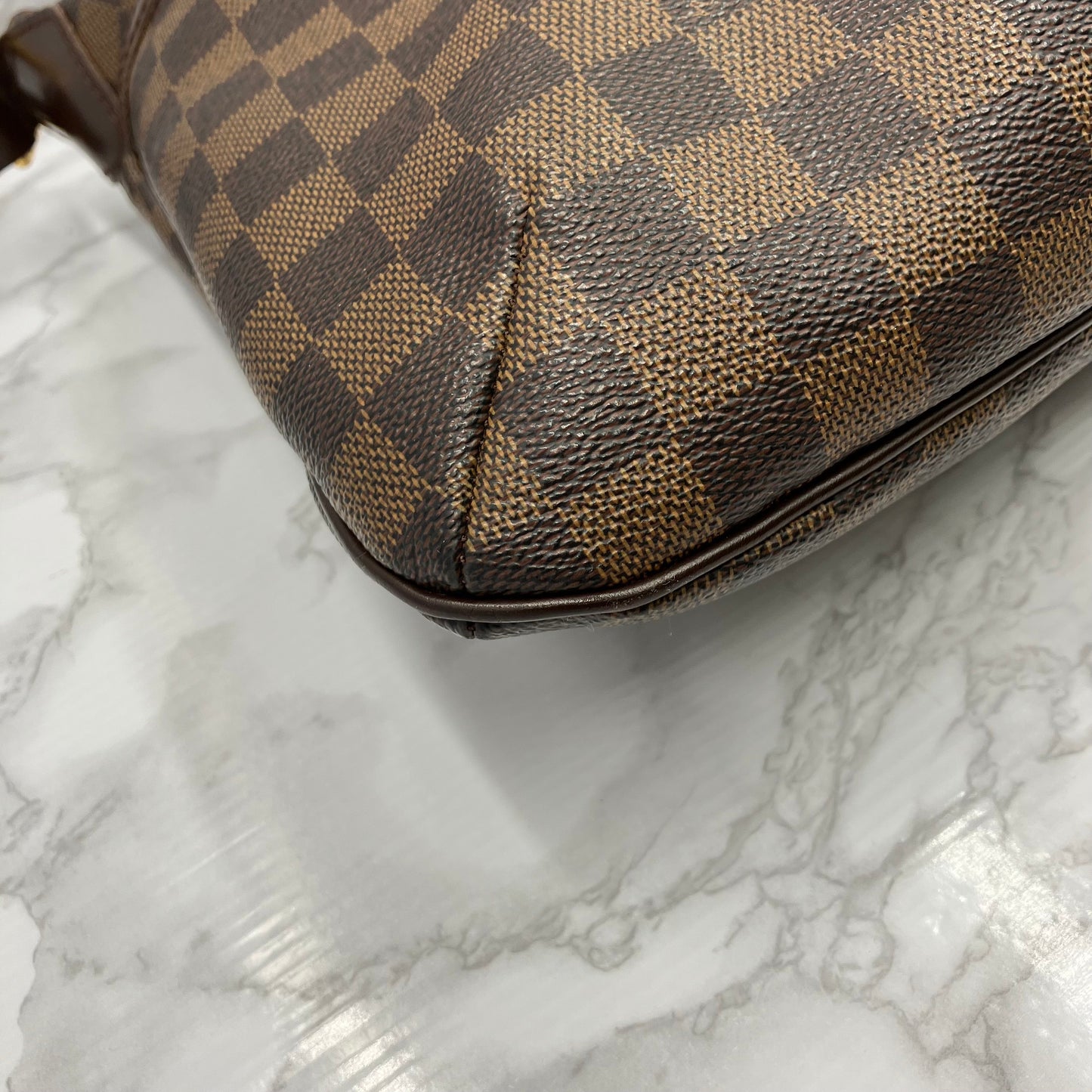 LOUIS VUITTON Damier Bloomsbury