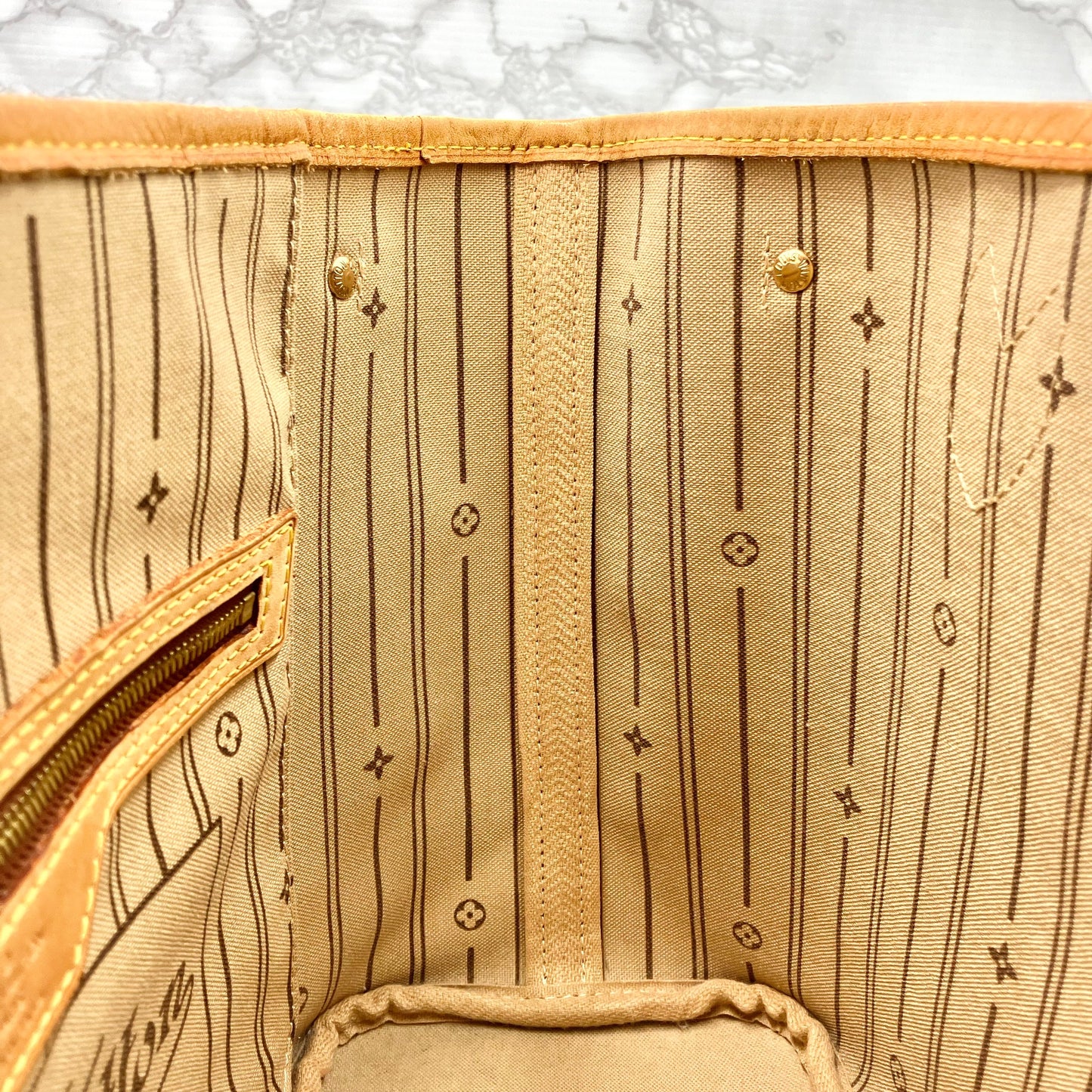 LOUIS VUITTON Monogram Neverfull PM