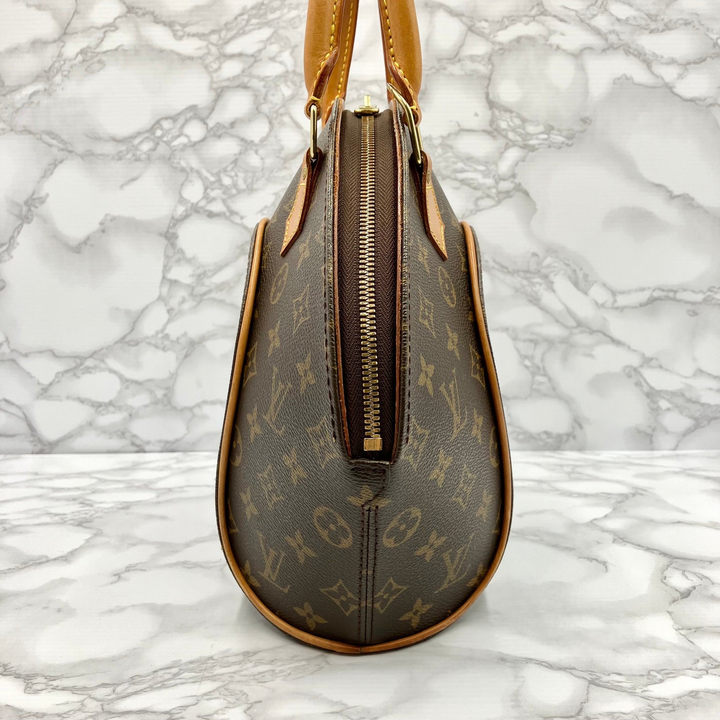 LOUIS VUITTON Monogram Ellipse PM