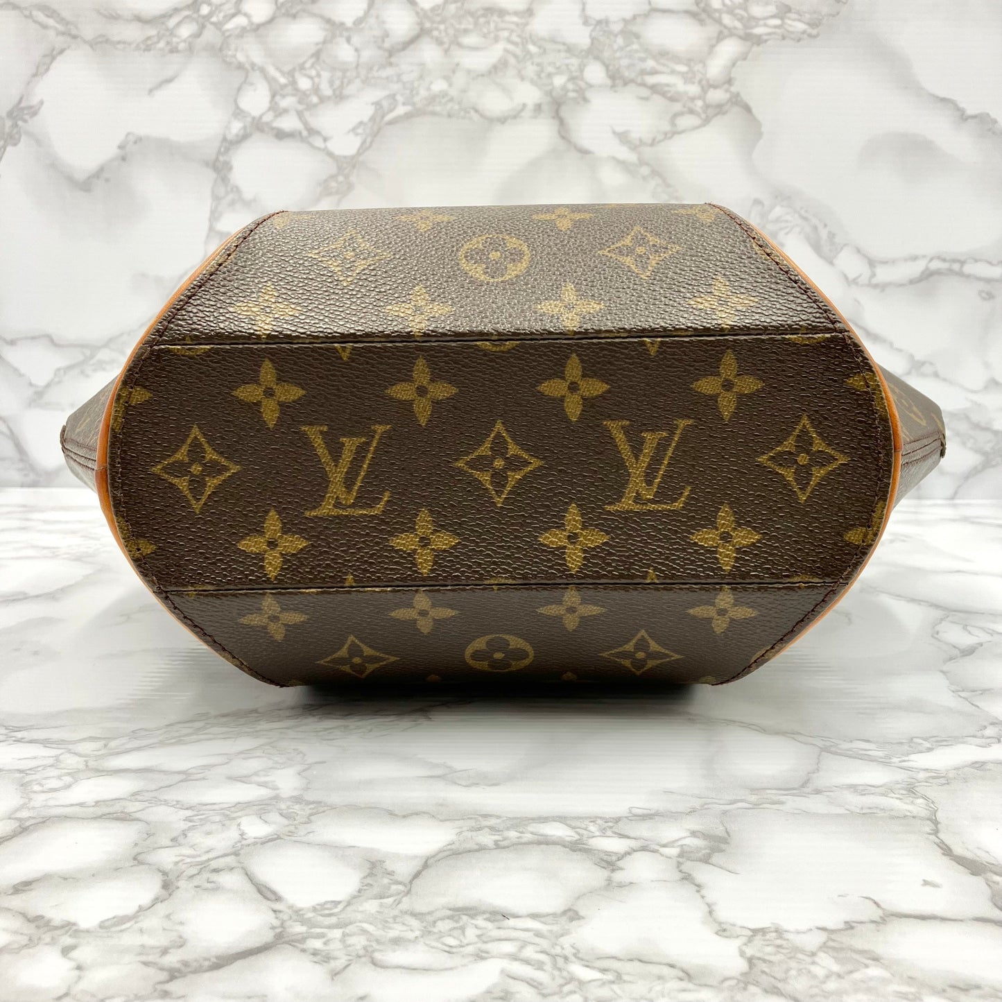 LOUIS VUITTON Monogram Ellipse PM
