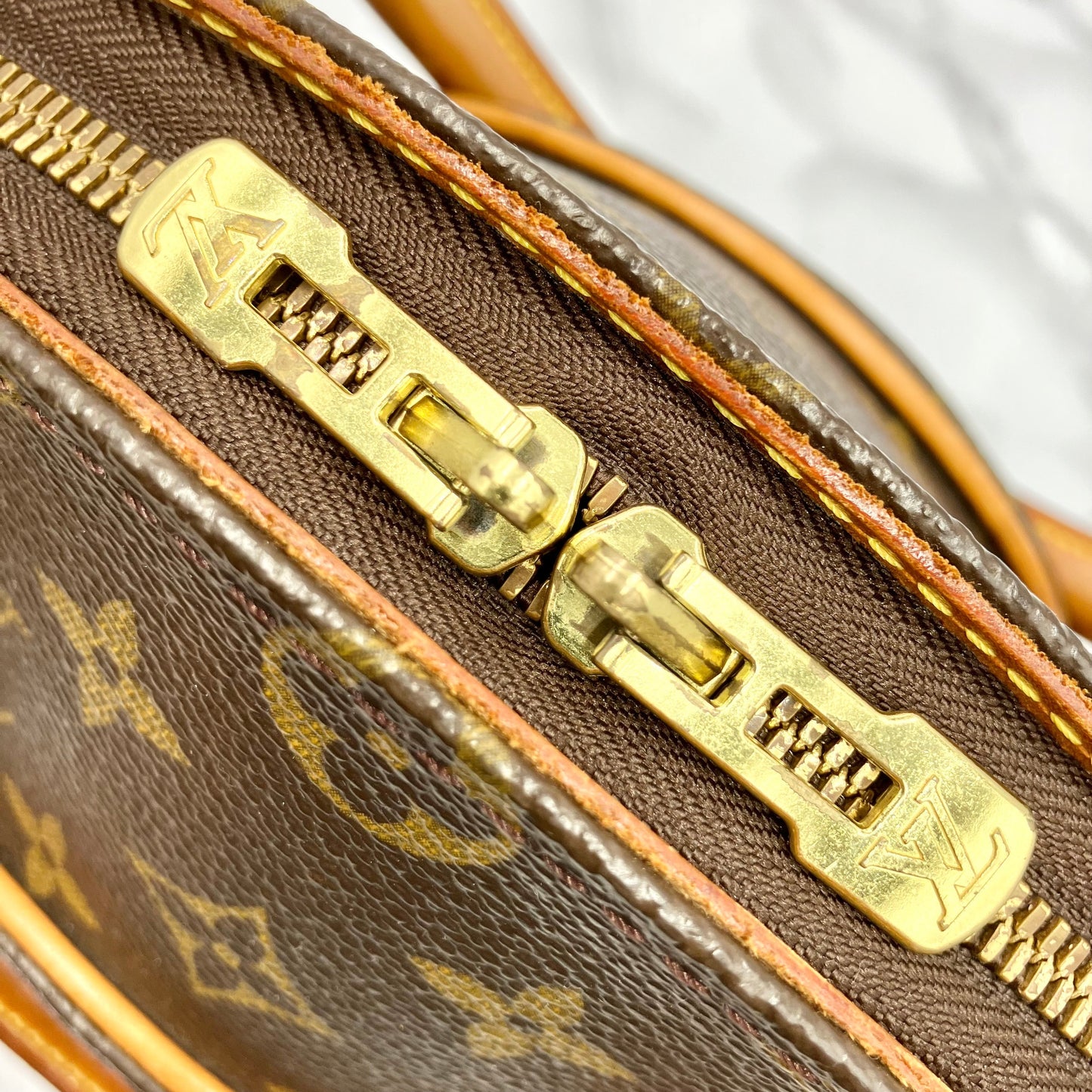 LOUIS VUITTON Monogram Ellipse PM