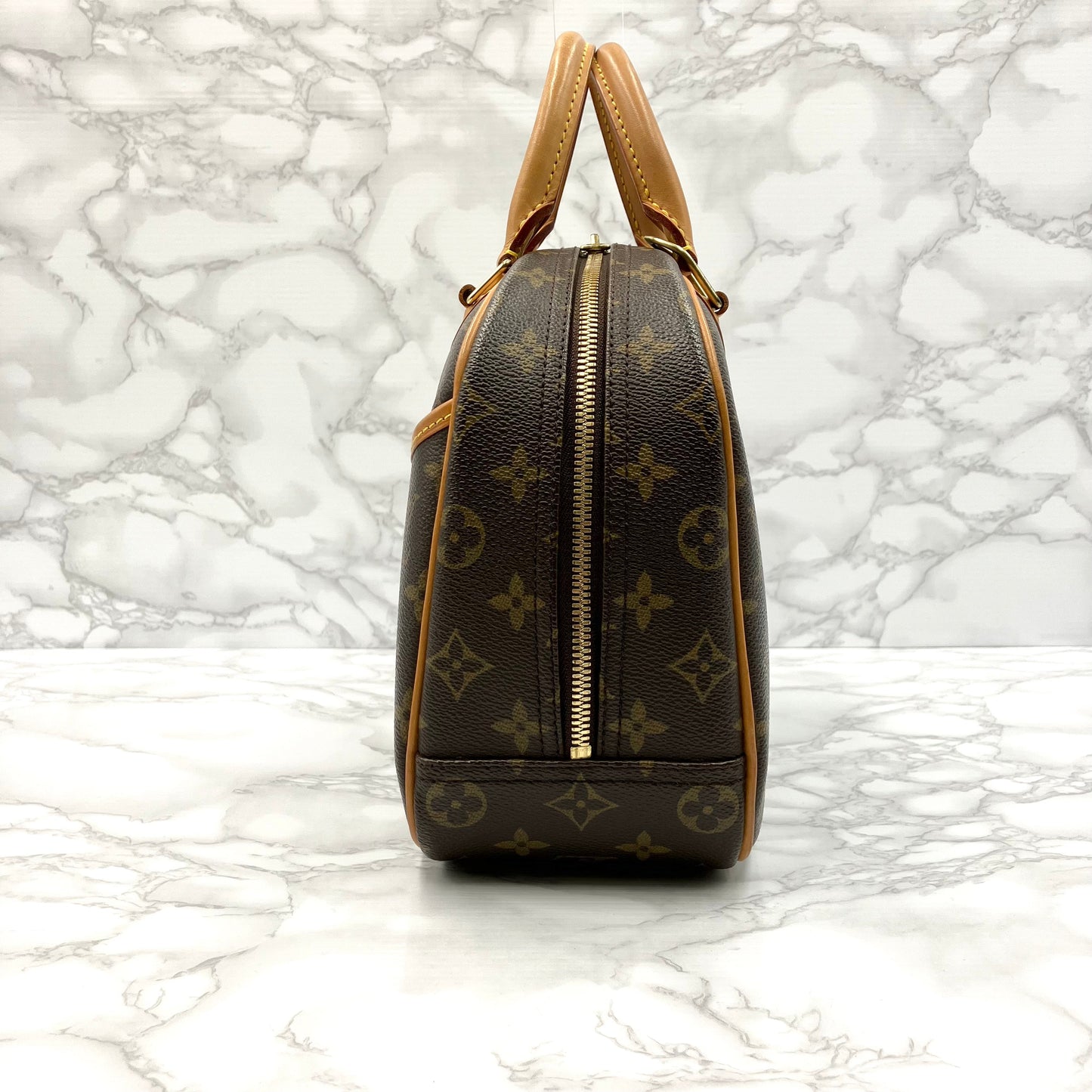 LOUIS VUITTON Monogram Trouville handbag