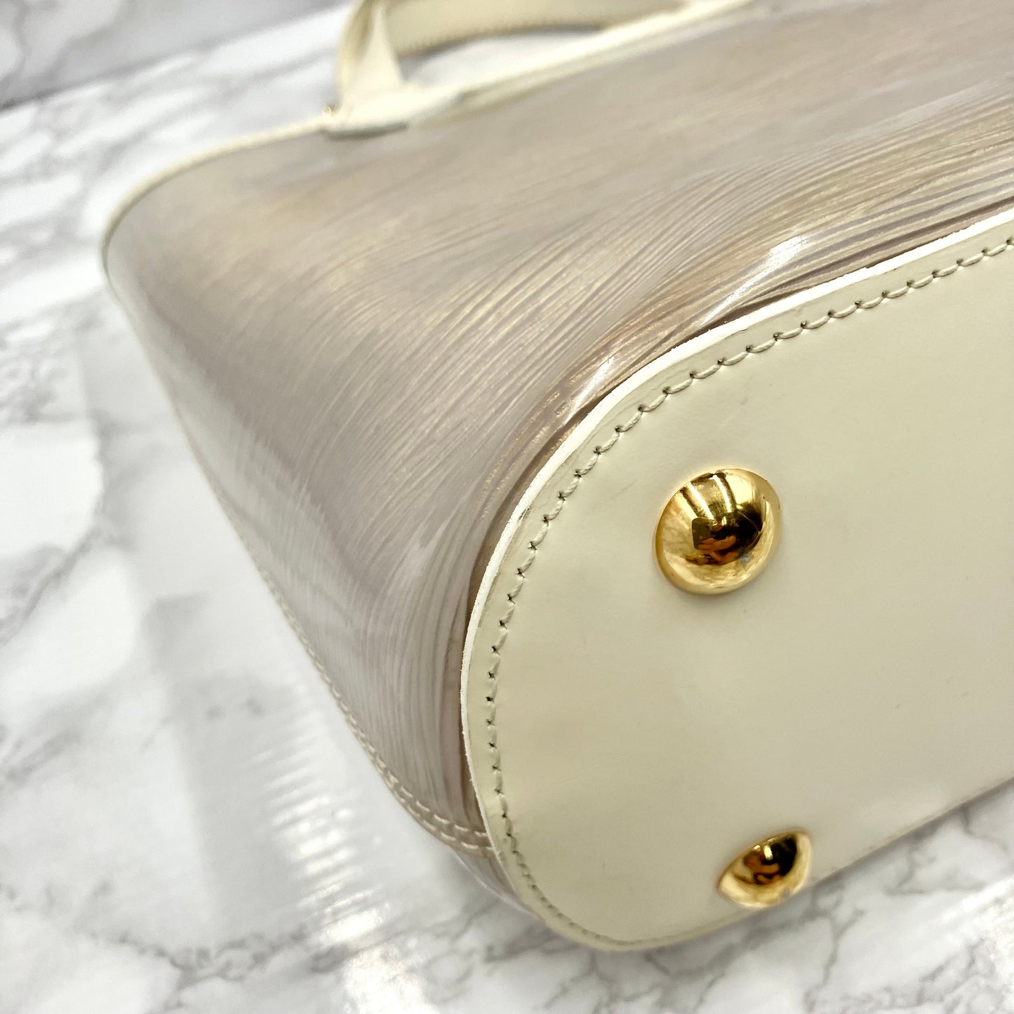 LOUIS VUITTON EPi Mini Lagoon Bay