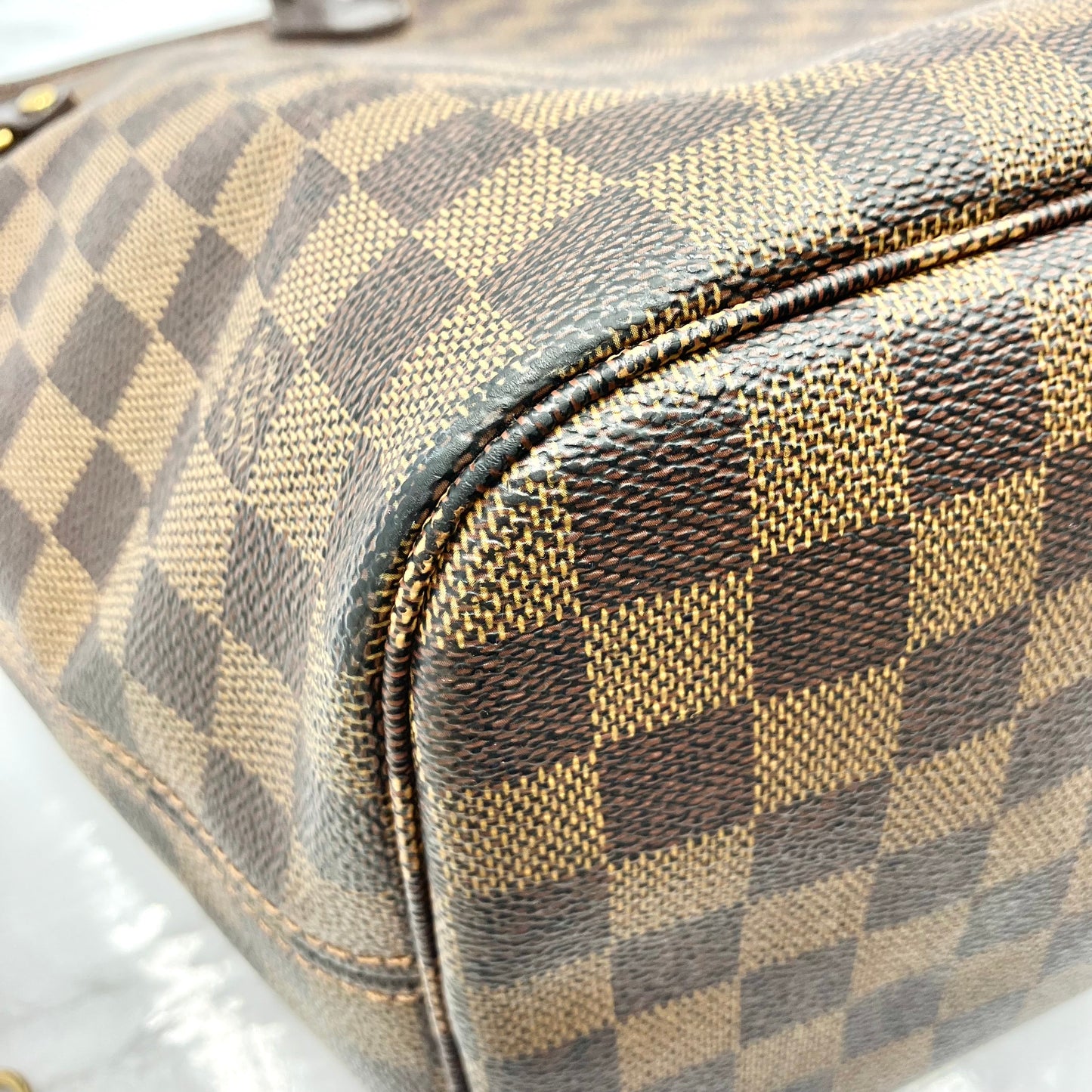 LOUIS VUITTON Damier Neverfull MM