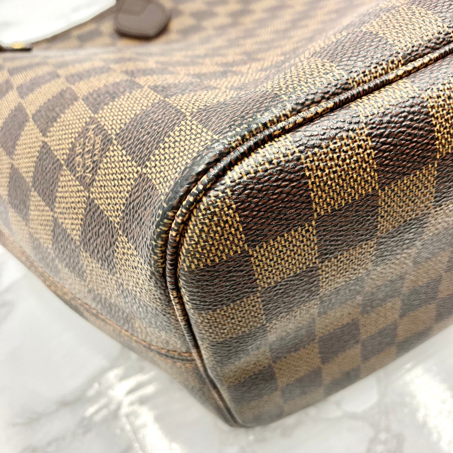 LOUIS VUITTON Damier Neverfull MM