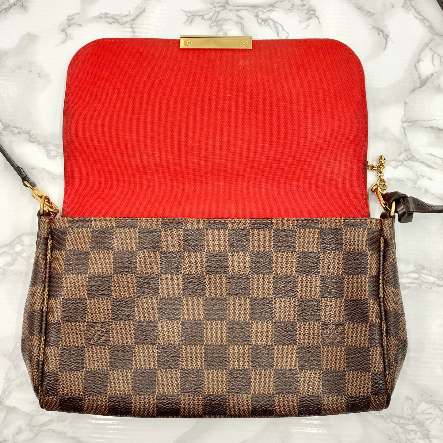 LOUIS VUITTON Damier Favorite